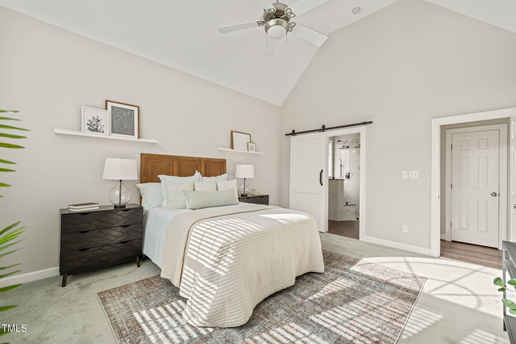 4905 Majestic Prince Court