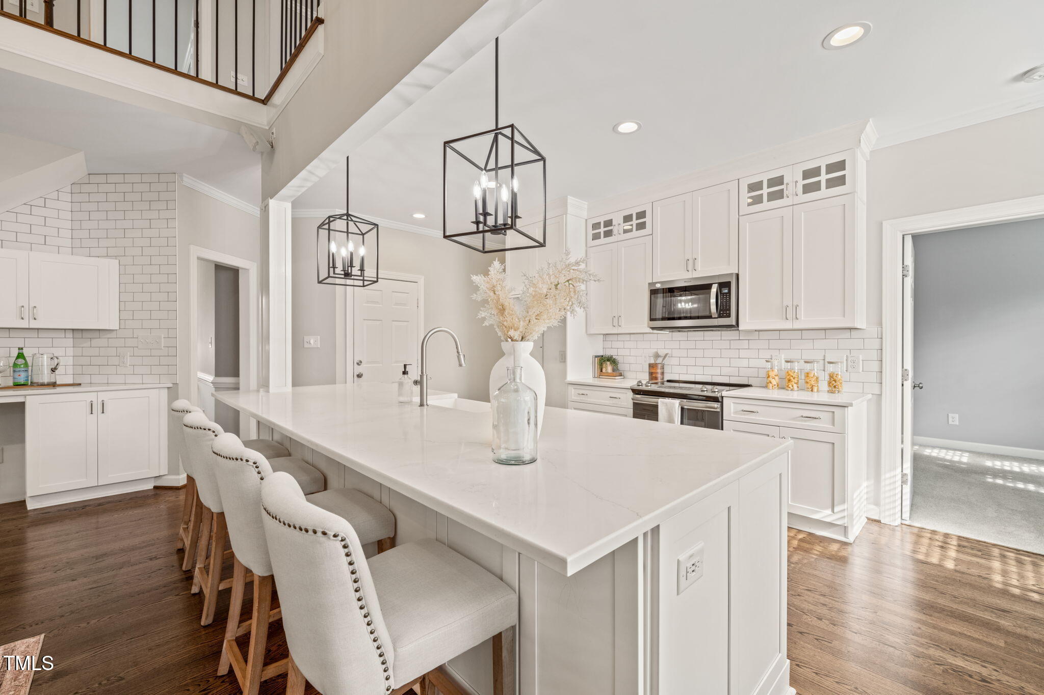 4905 Majestic Prince Court