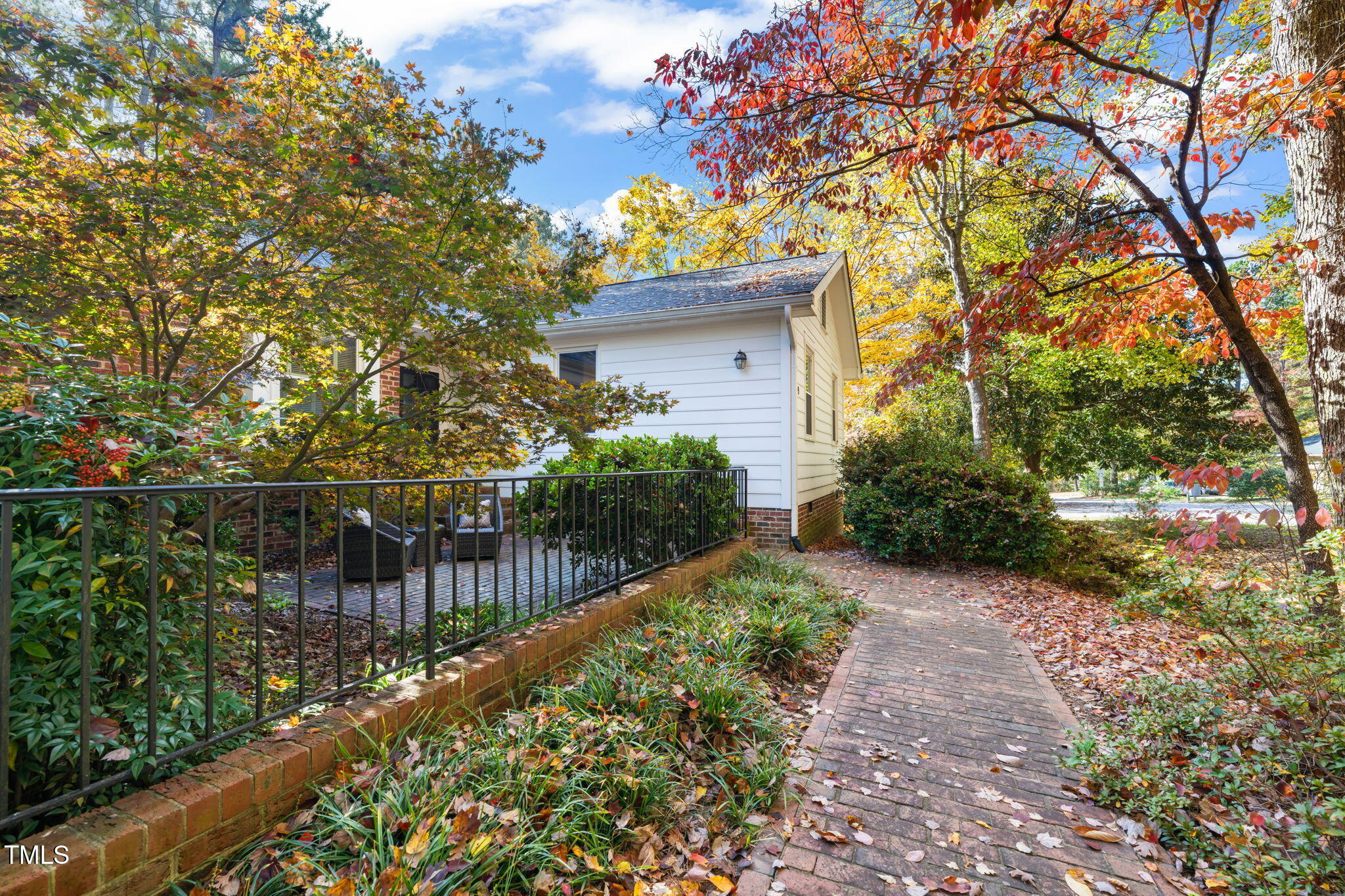 2209 Ridgefield Drive
