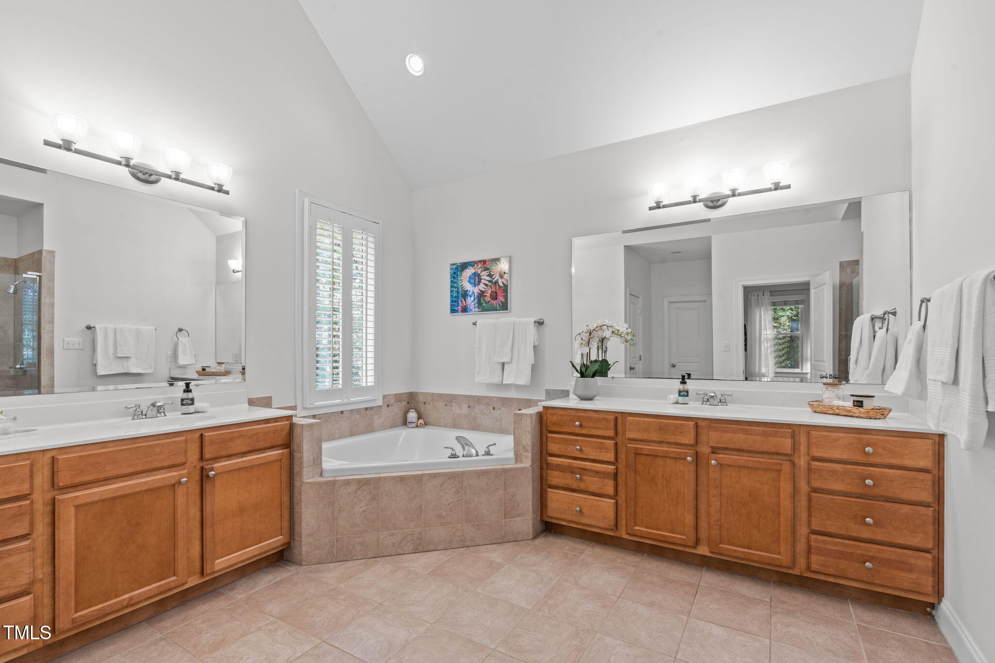 212 Weldon Ridge Drive