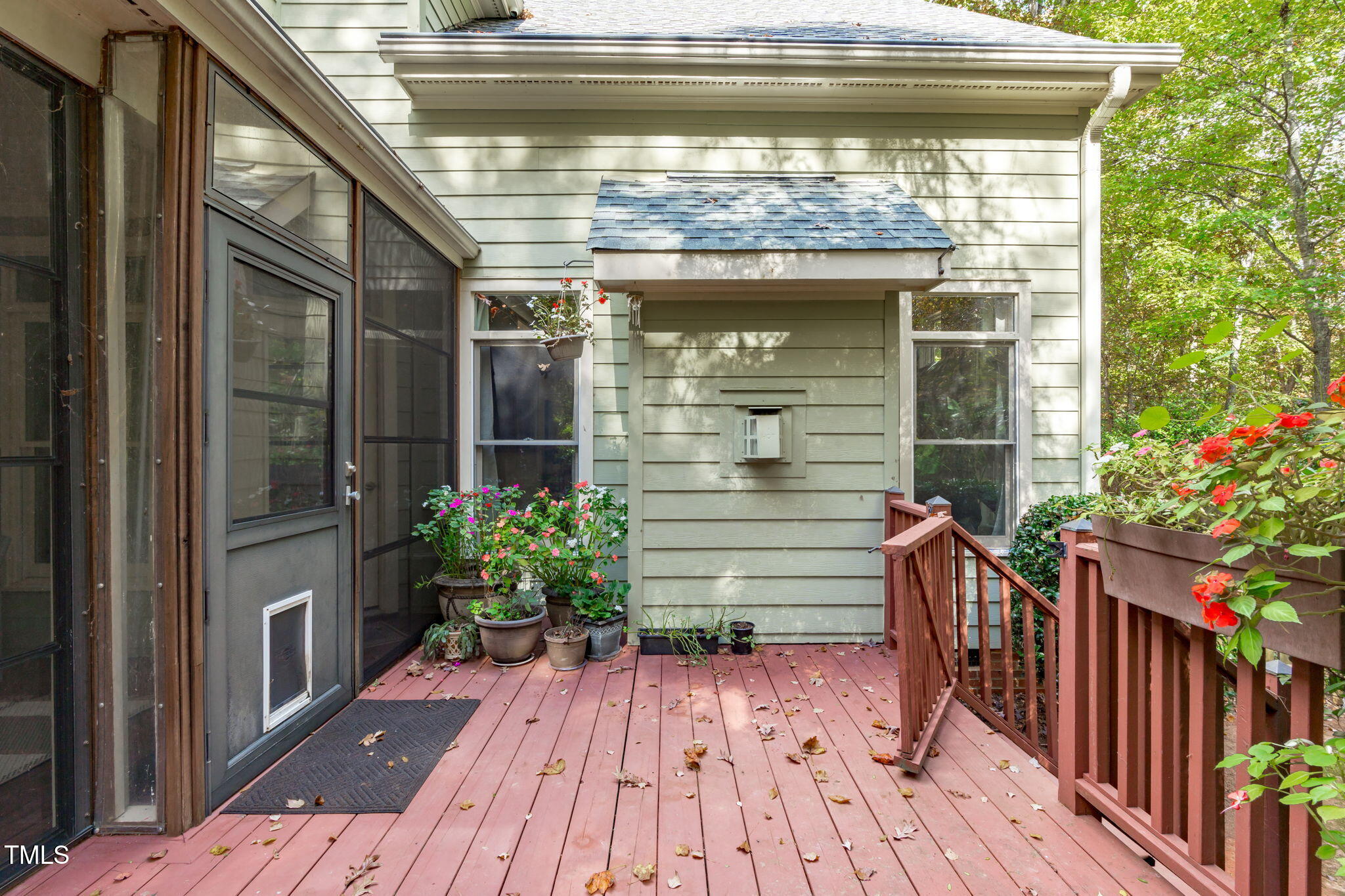 212 Weldon Ridge Drive