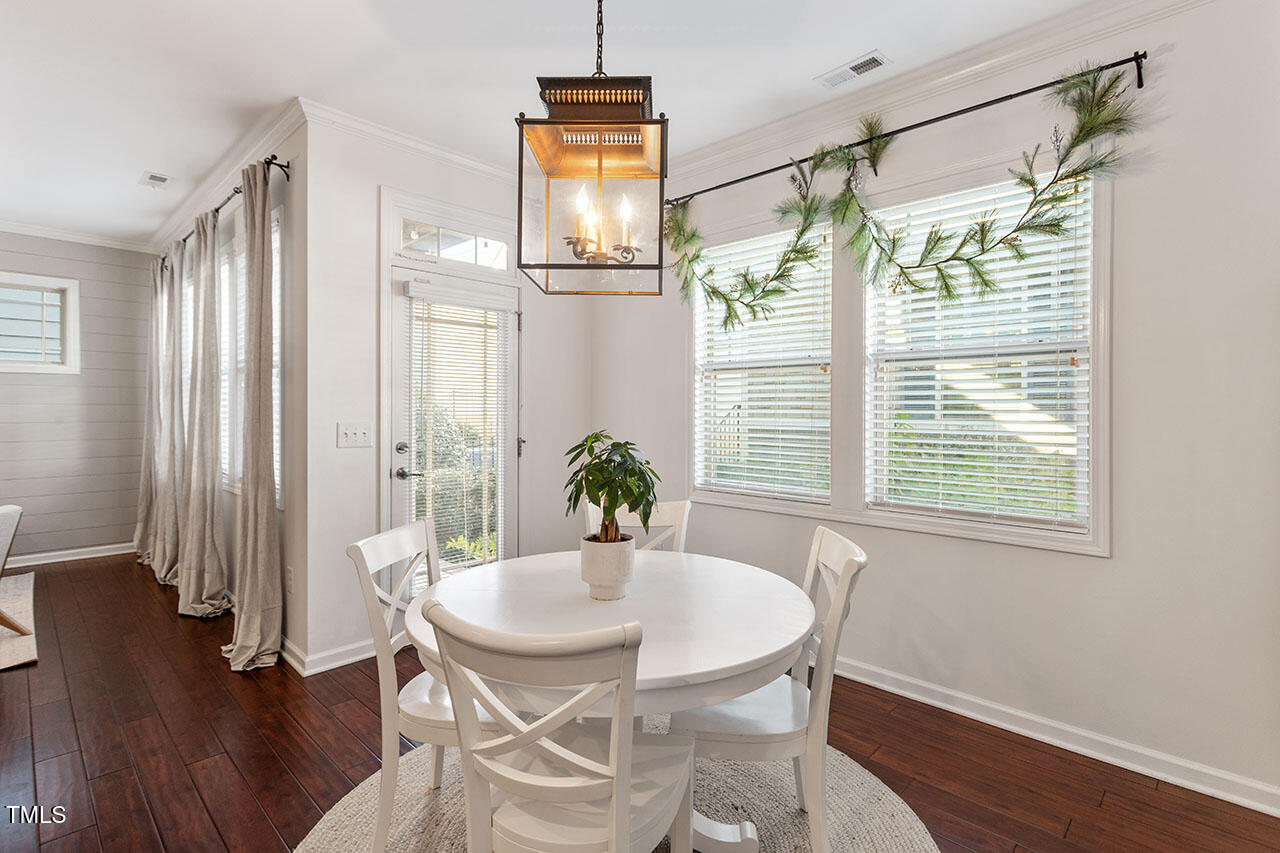 5614 Wade Park Boulevard