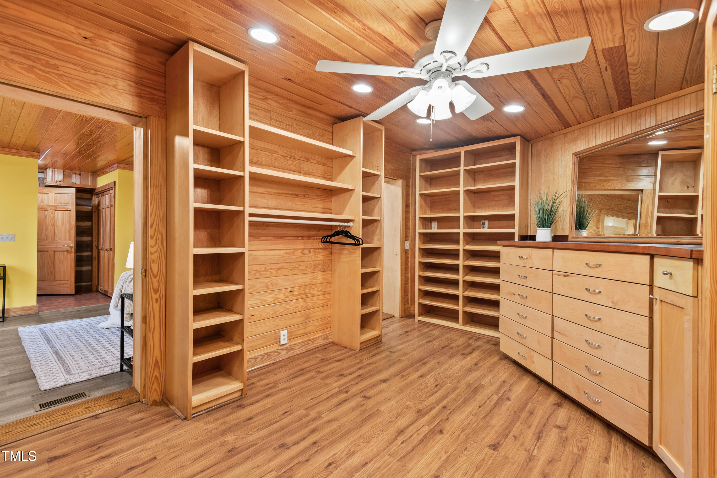 240 Running Deer Trail