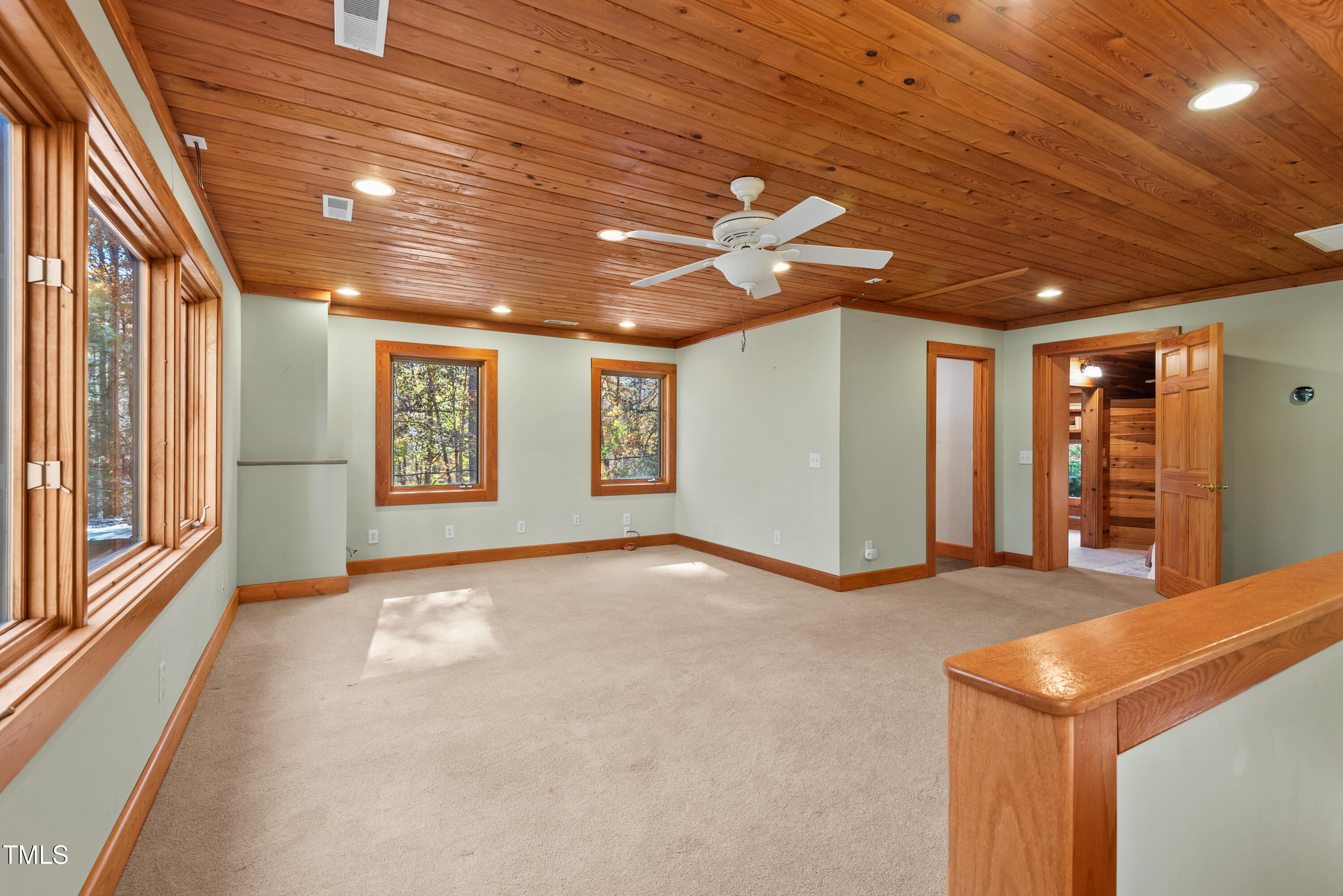 240 Running Deer Trail