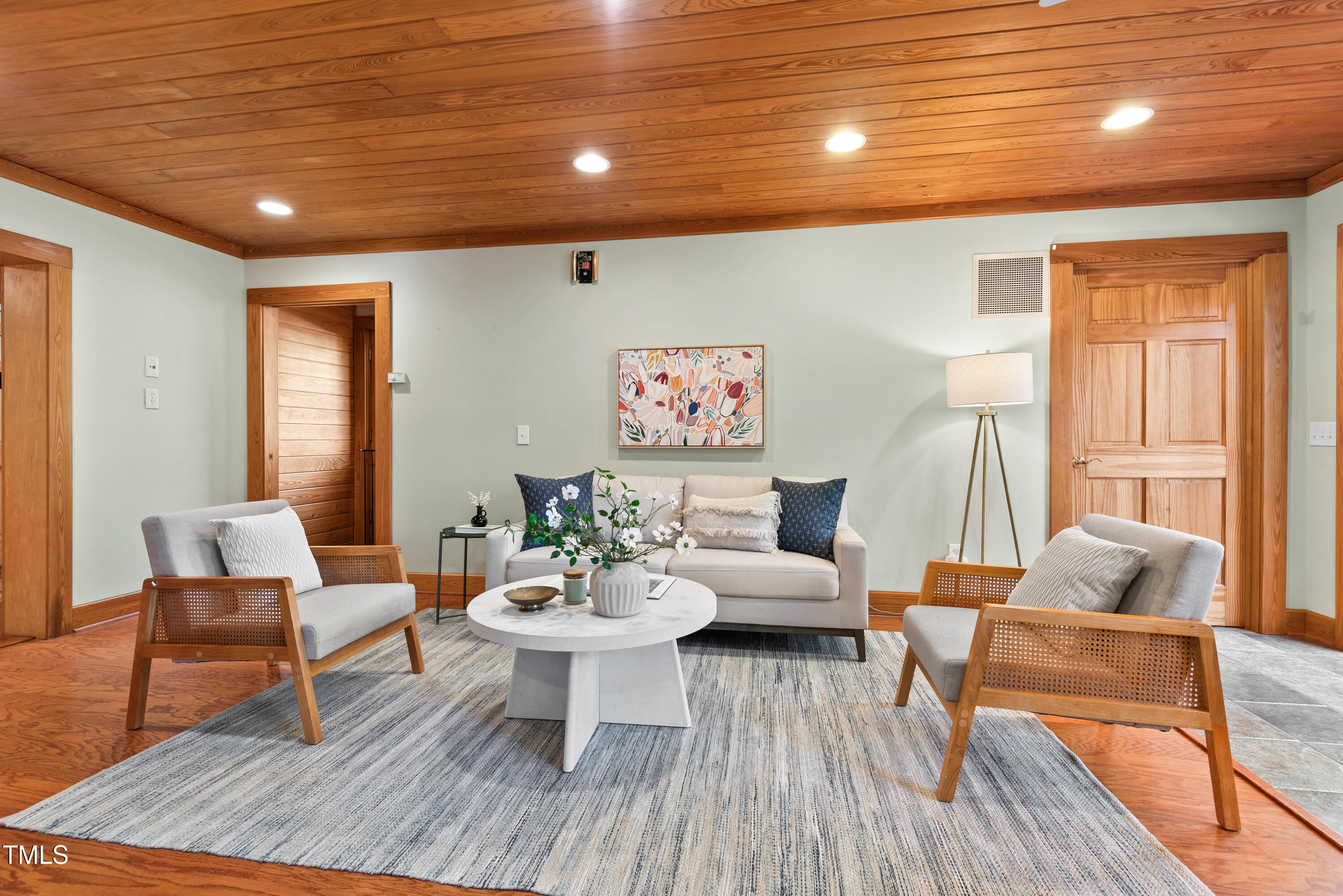 240 Running Deer Trail