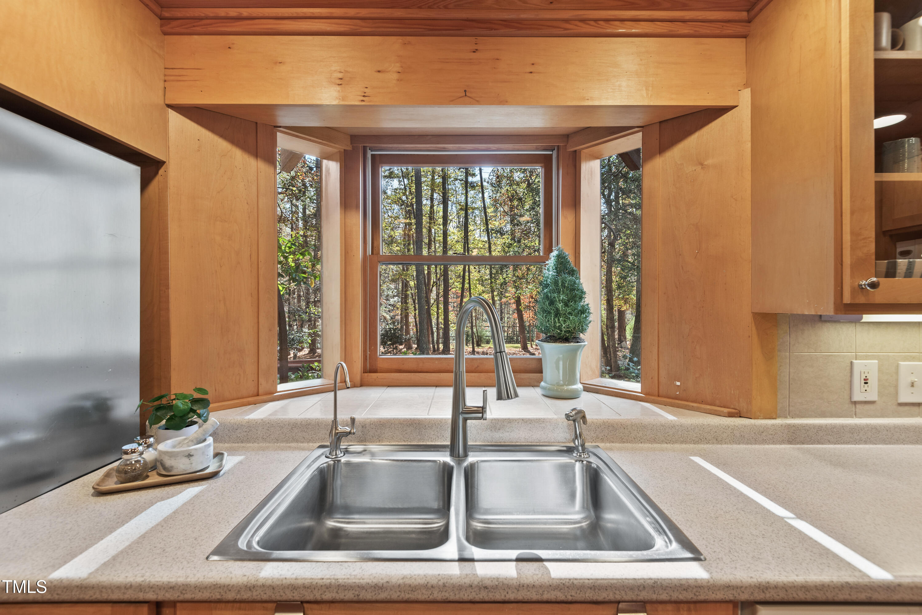 240 Running Deer Trail