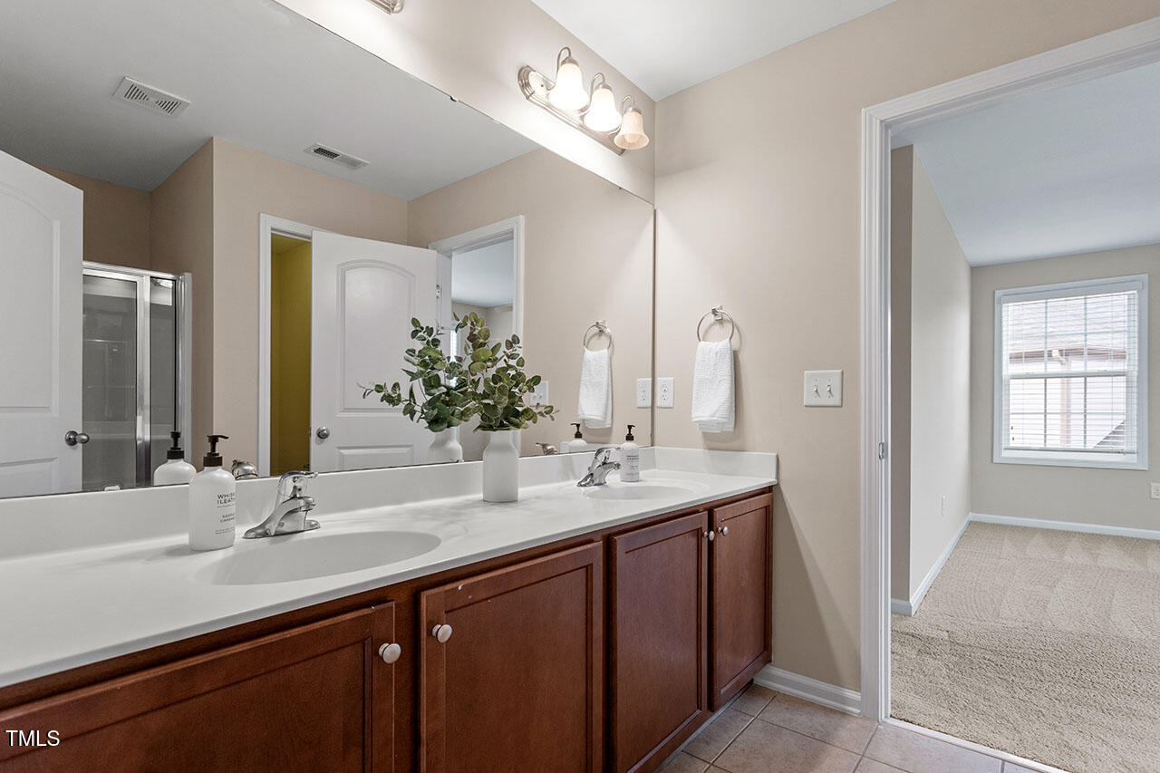 15 Hidden Ridge Court