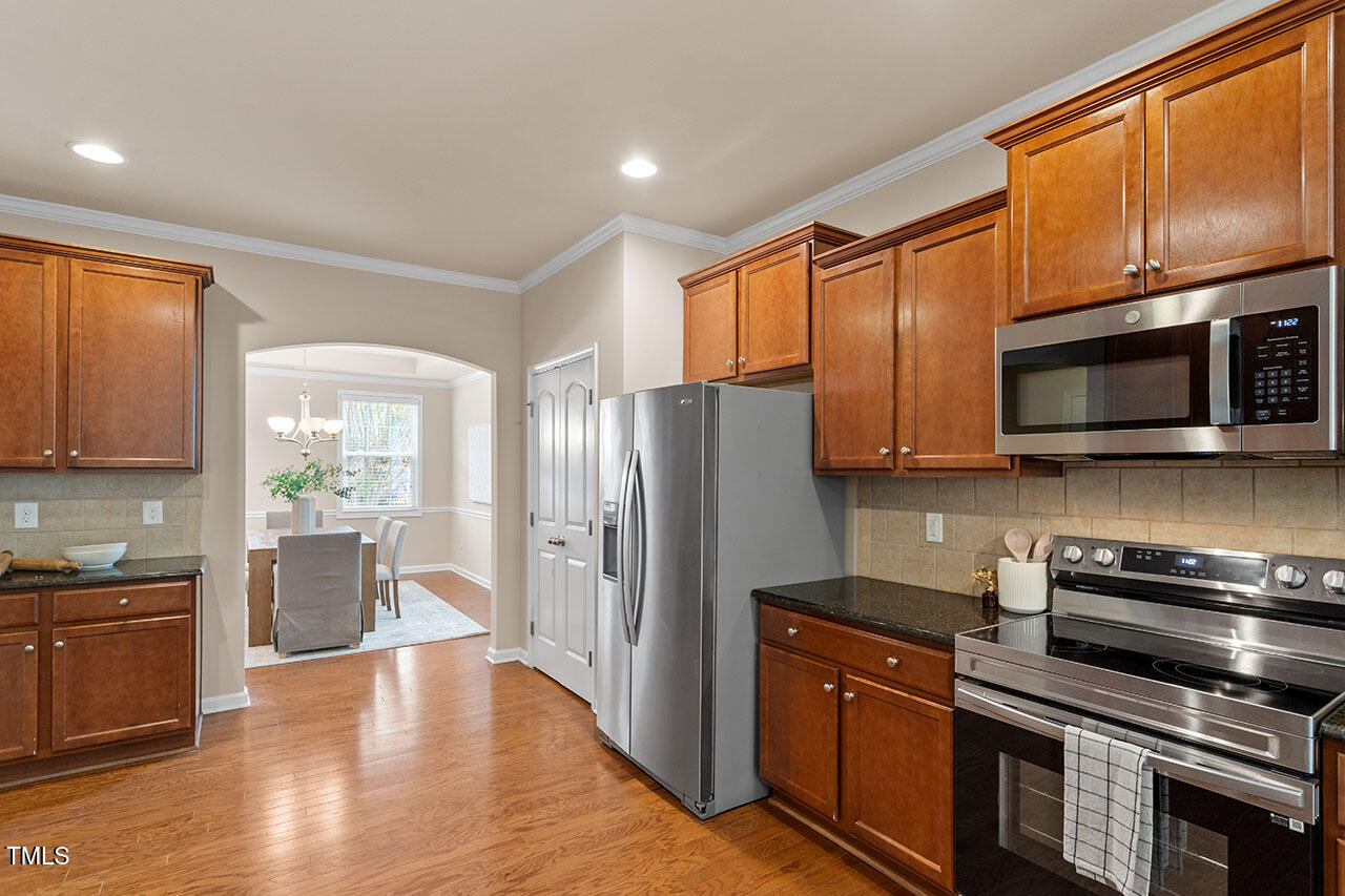 15 Hidden Ridge Court