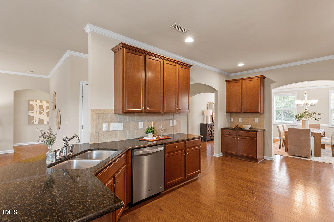 15 Hidden Ridge Court