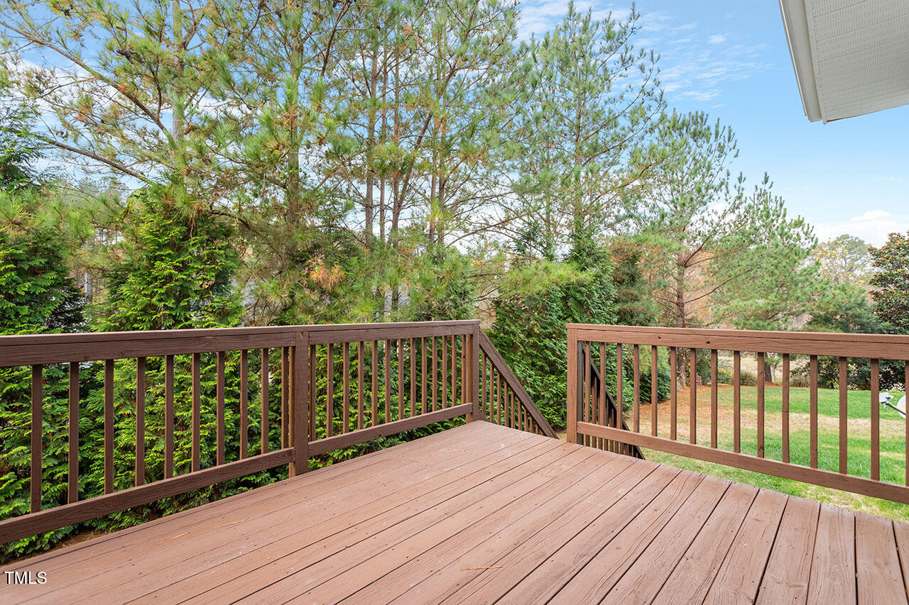 15 Hidden Ridge Court