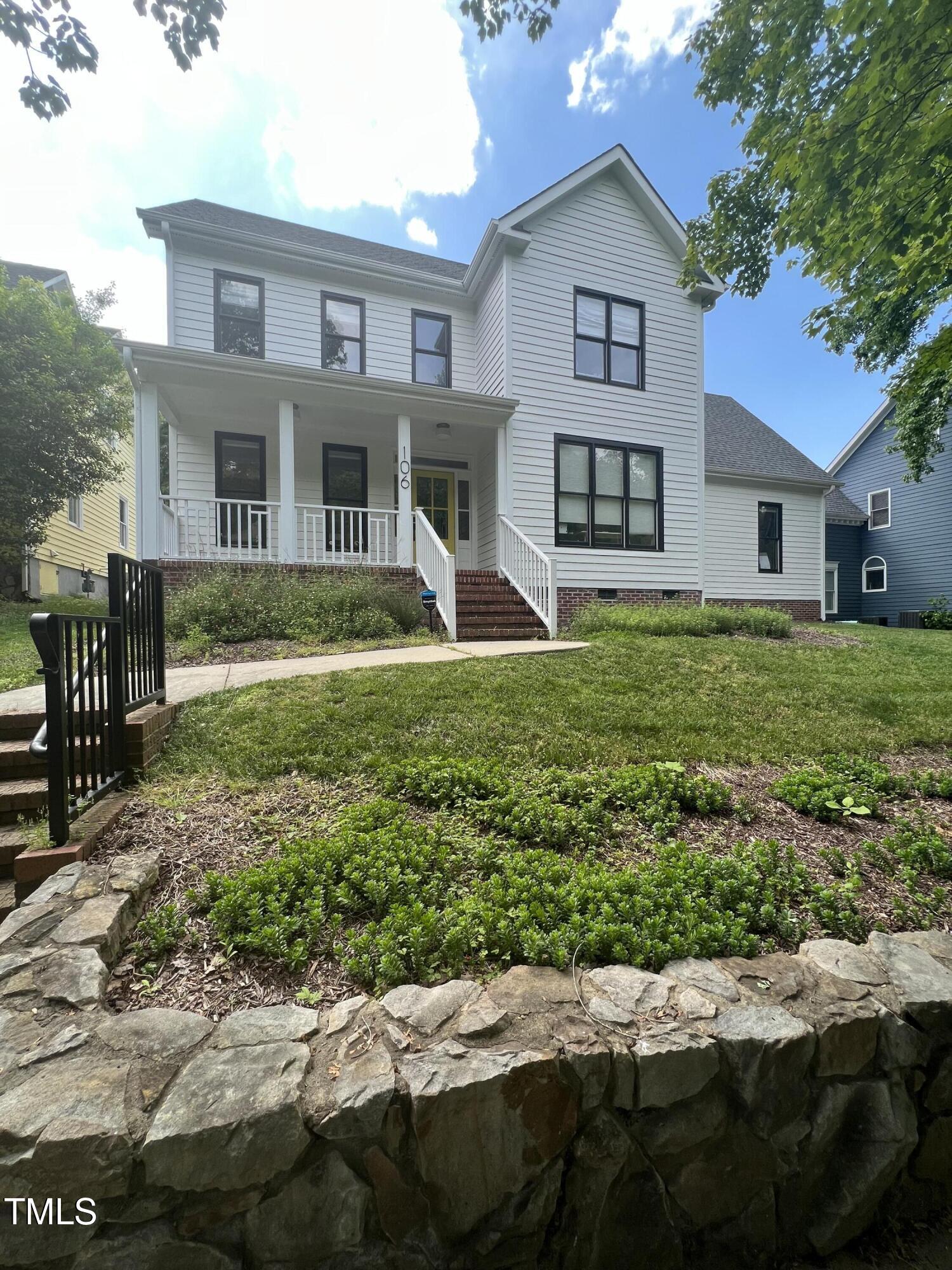 106 Parkside Circle