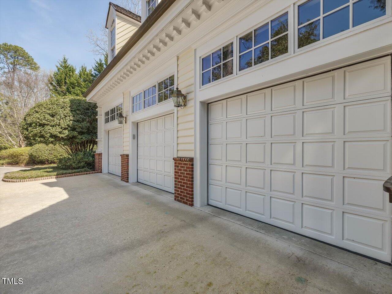 3313 Devon Road