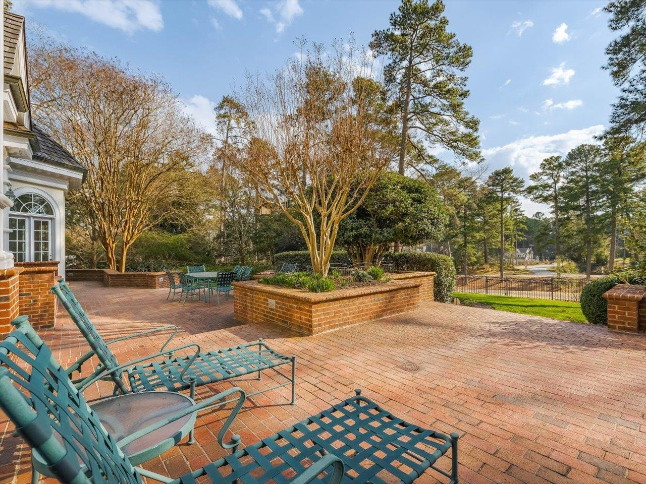 3313 Devon Road