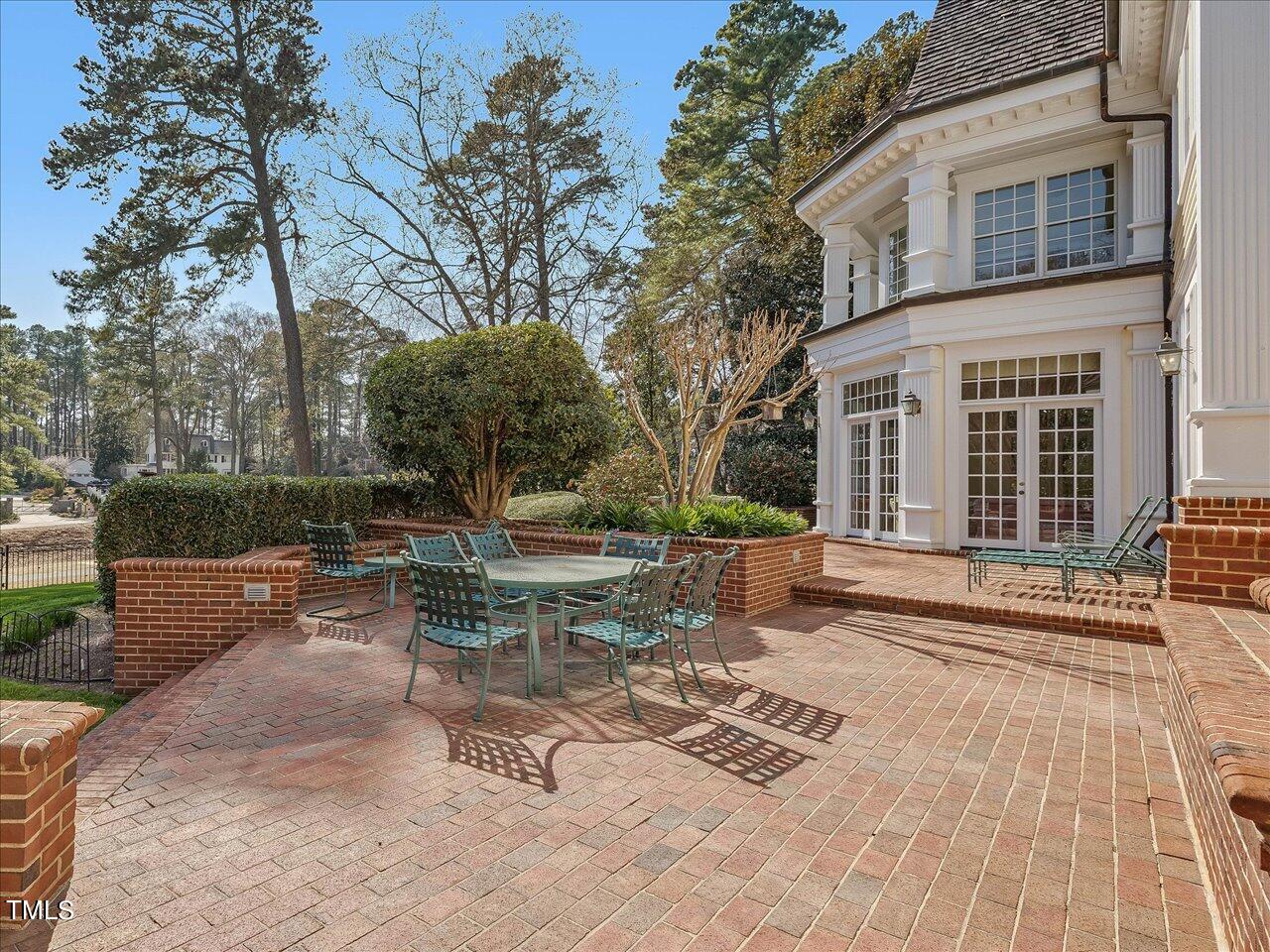 3313 Devon Road
