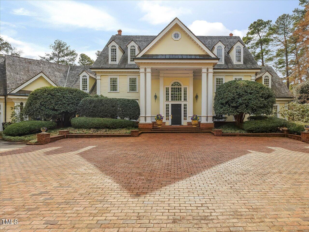 3313 Devon Road