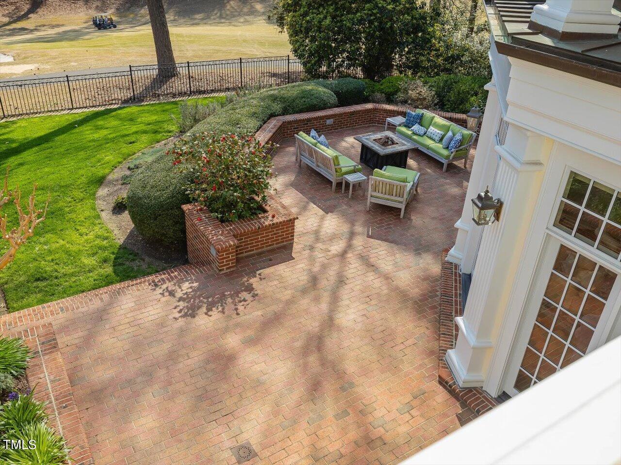 3313 Devon Road