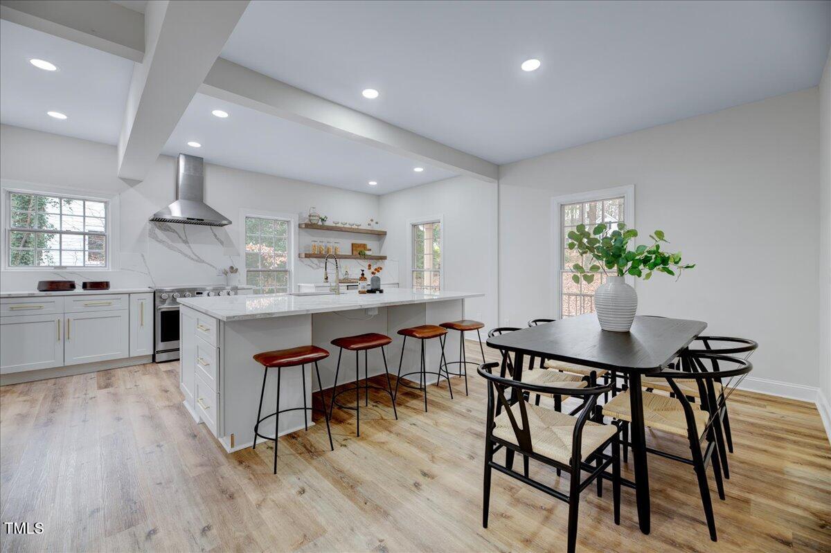 221 Huntington Drive