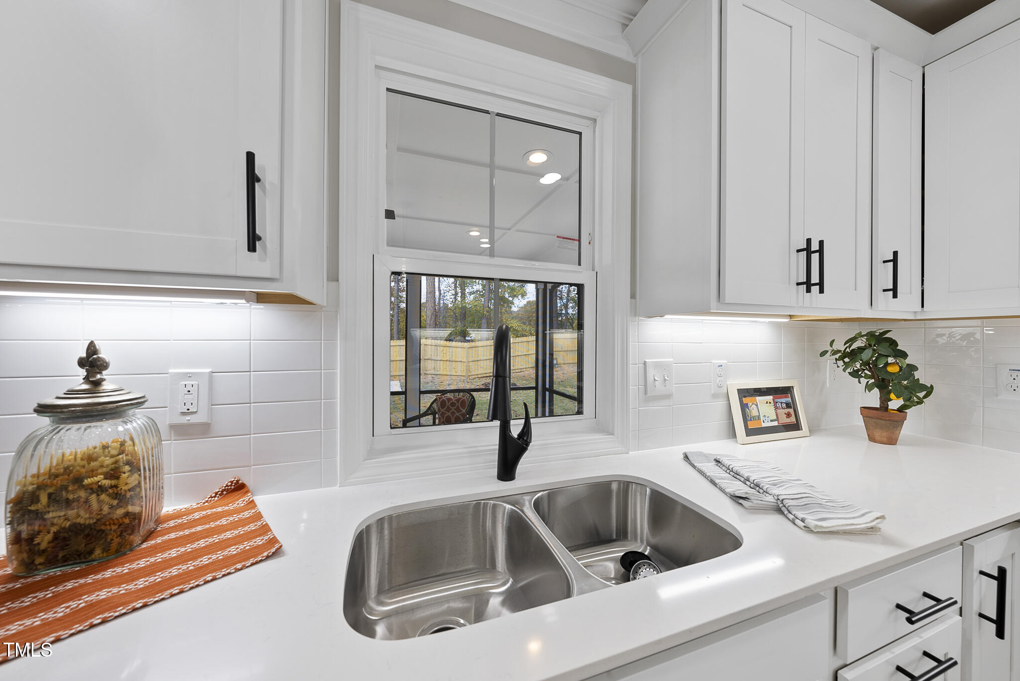 709/709a Chandler Road