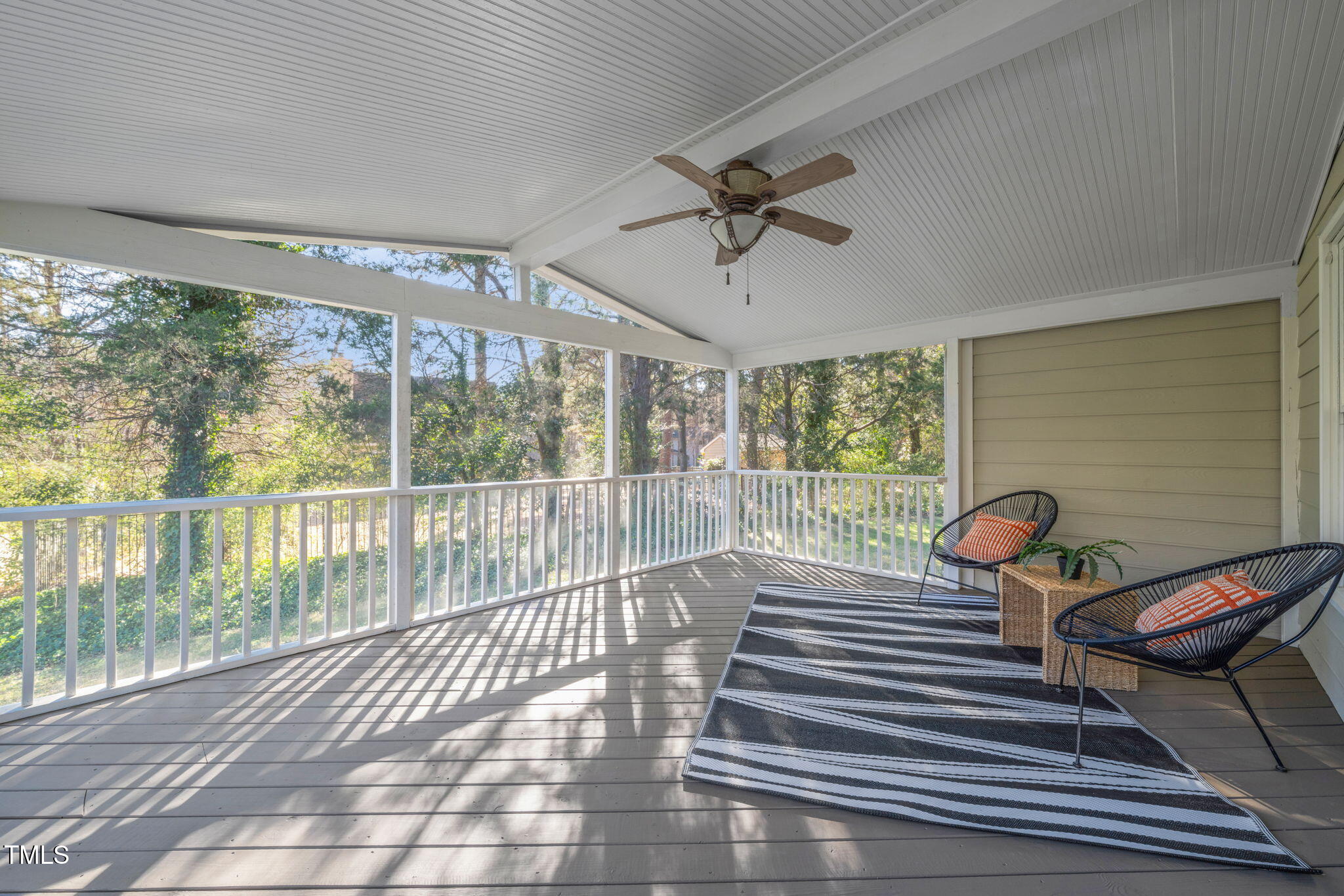 105 Candlelight Court