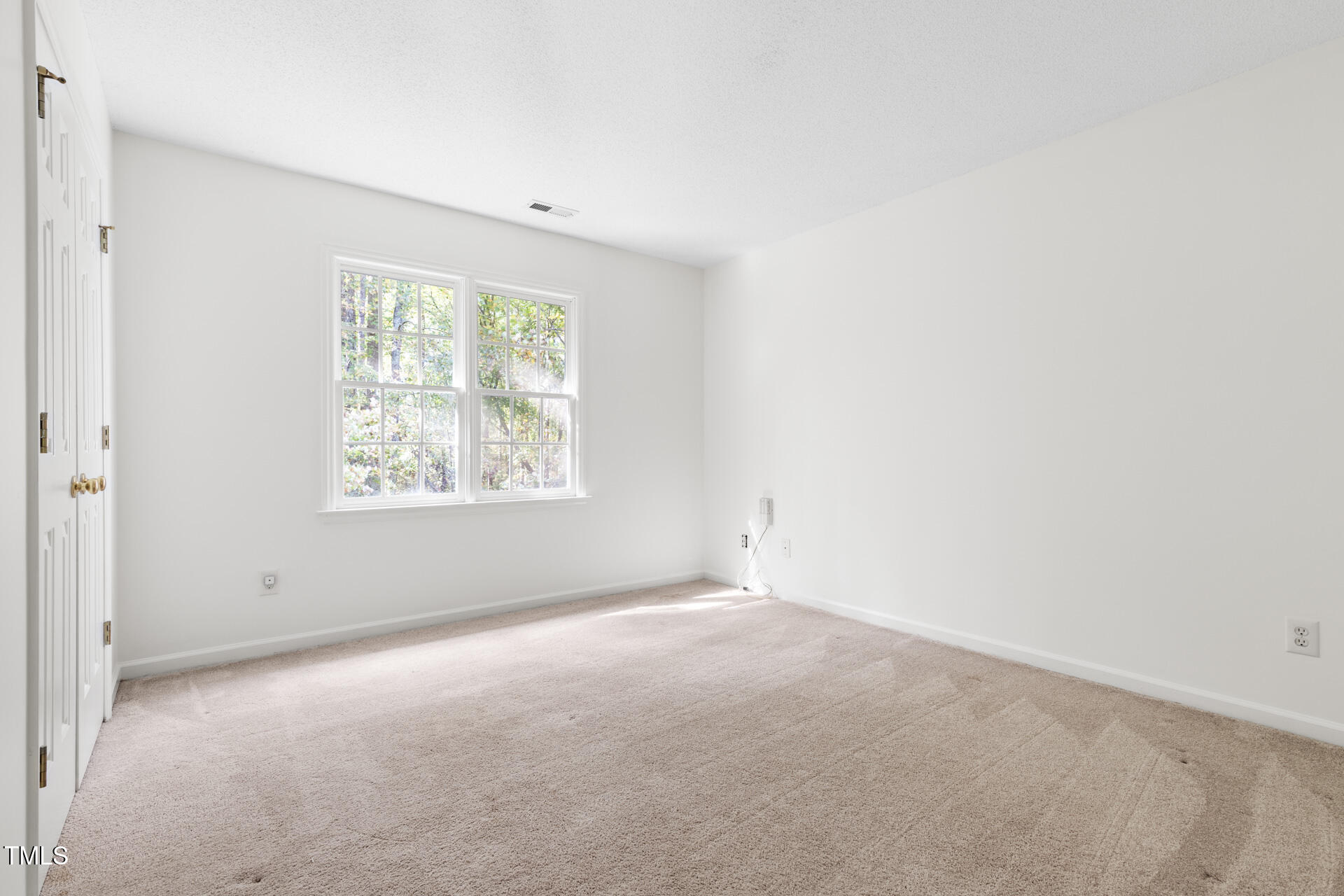 7 Creeks Edge Court