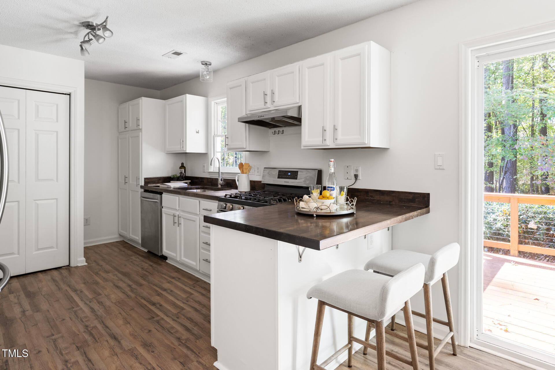 7 Creeks Edge Court