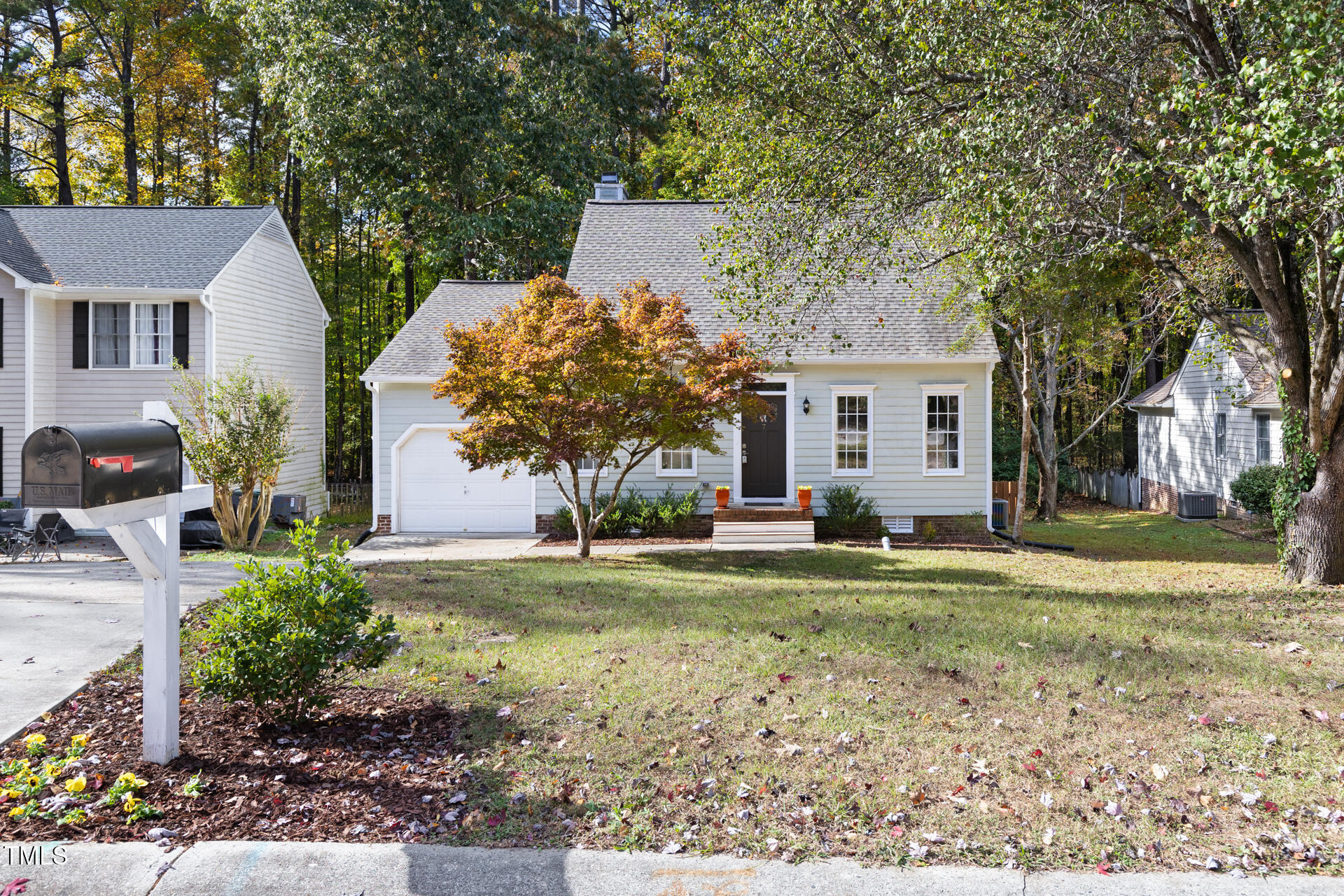 7 Creeks Edge Court