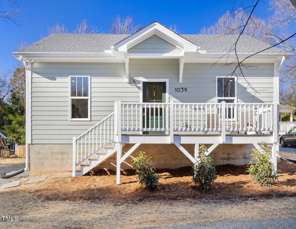 1039 W Murray Avenue