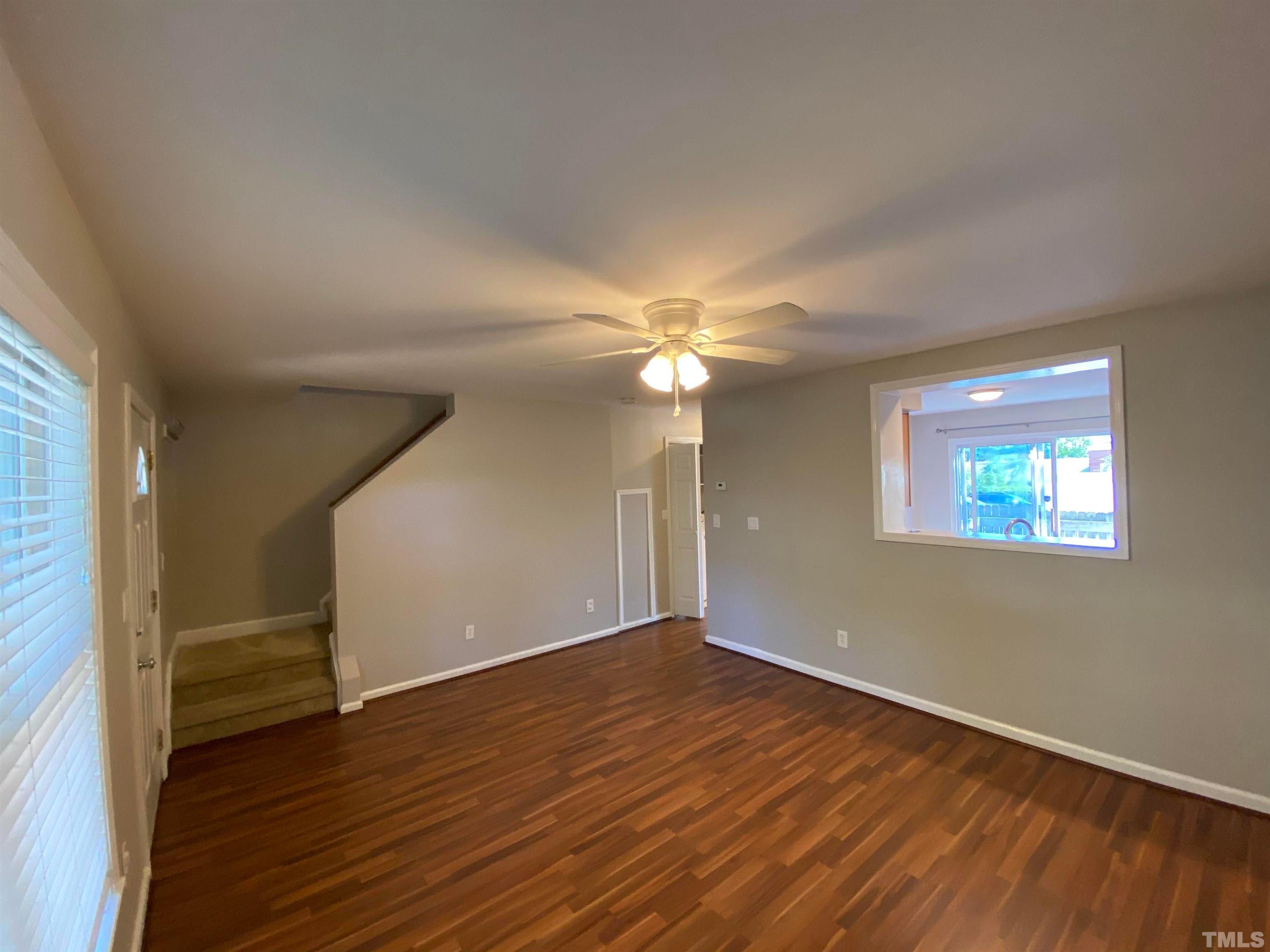 327 W Trinity Avenue Apt B