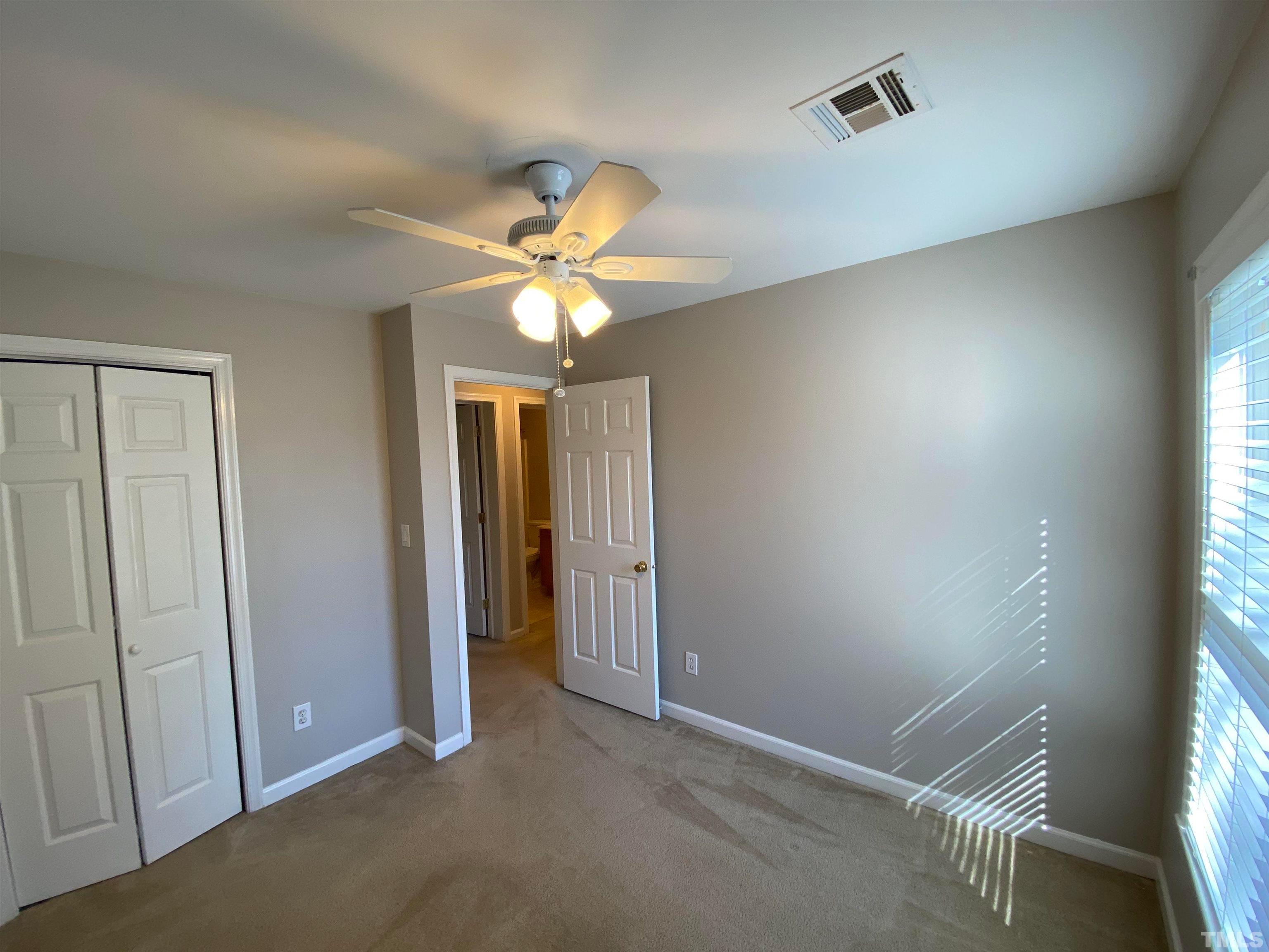 327 W Trinity Avenue Apt B