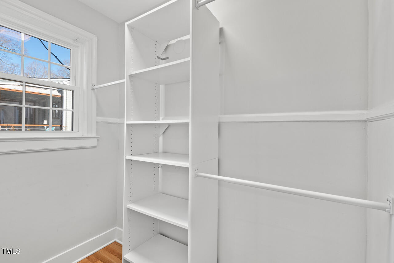 2419 Highland Avenue