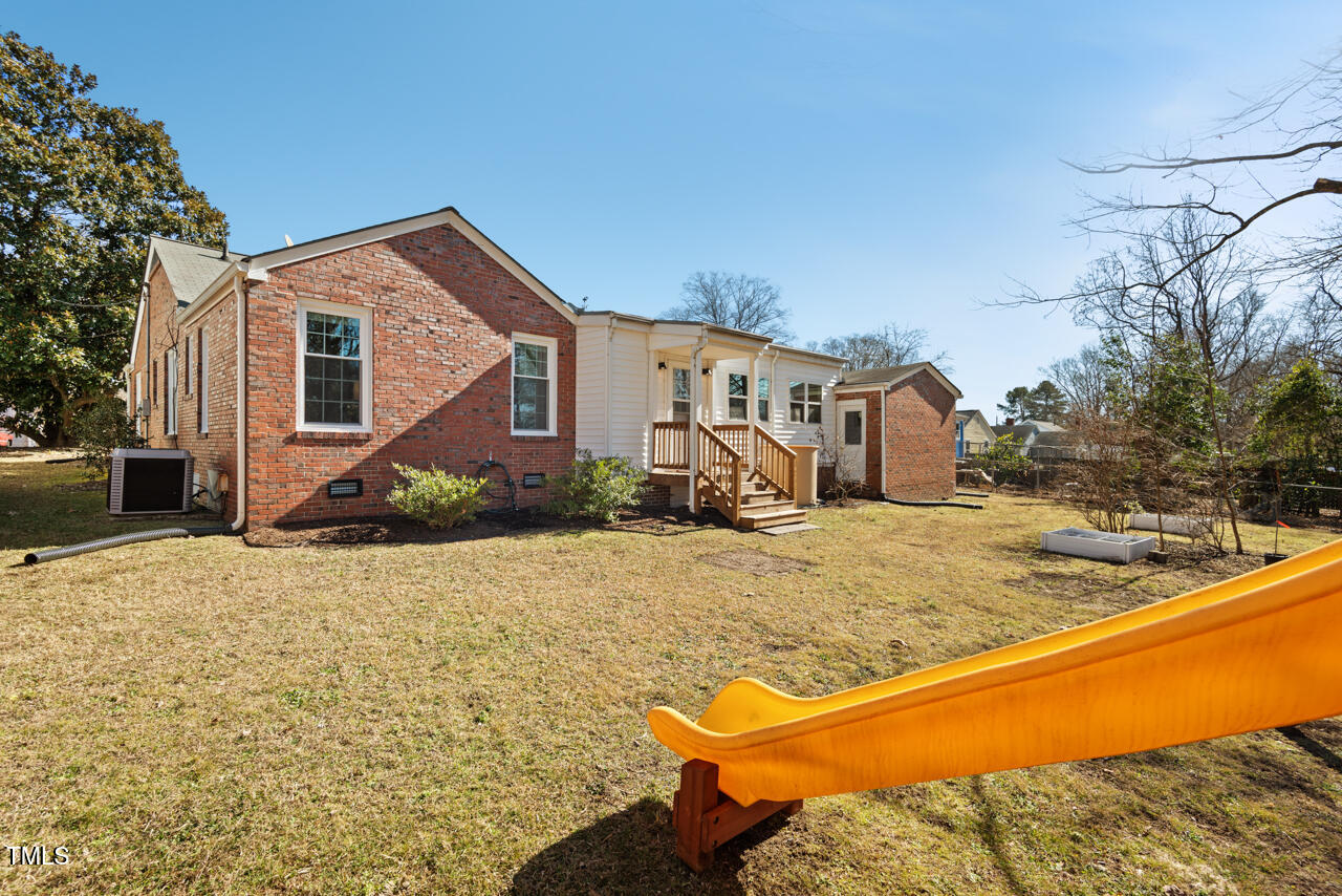 2419 Highland Avenue