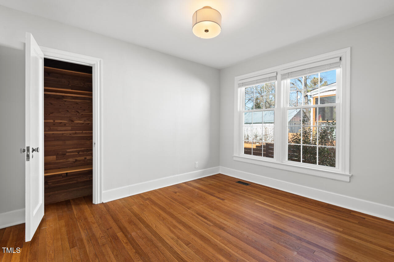 2419 Highland Avenue