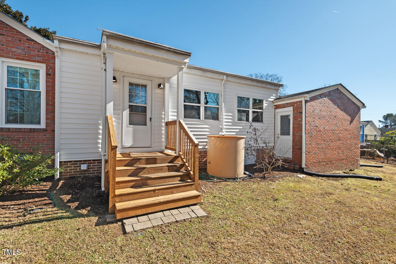 2419 Highland Avenue