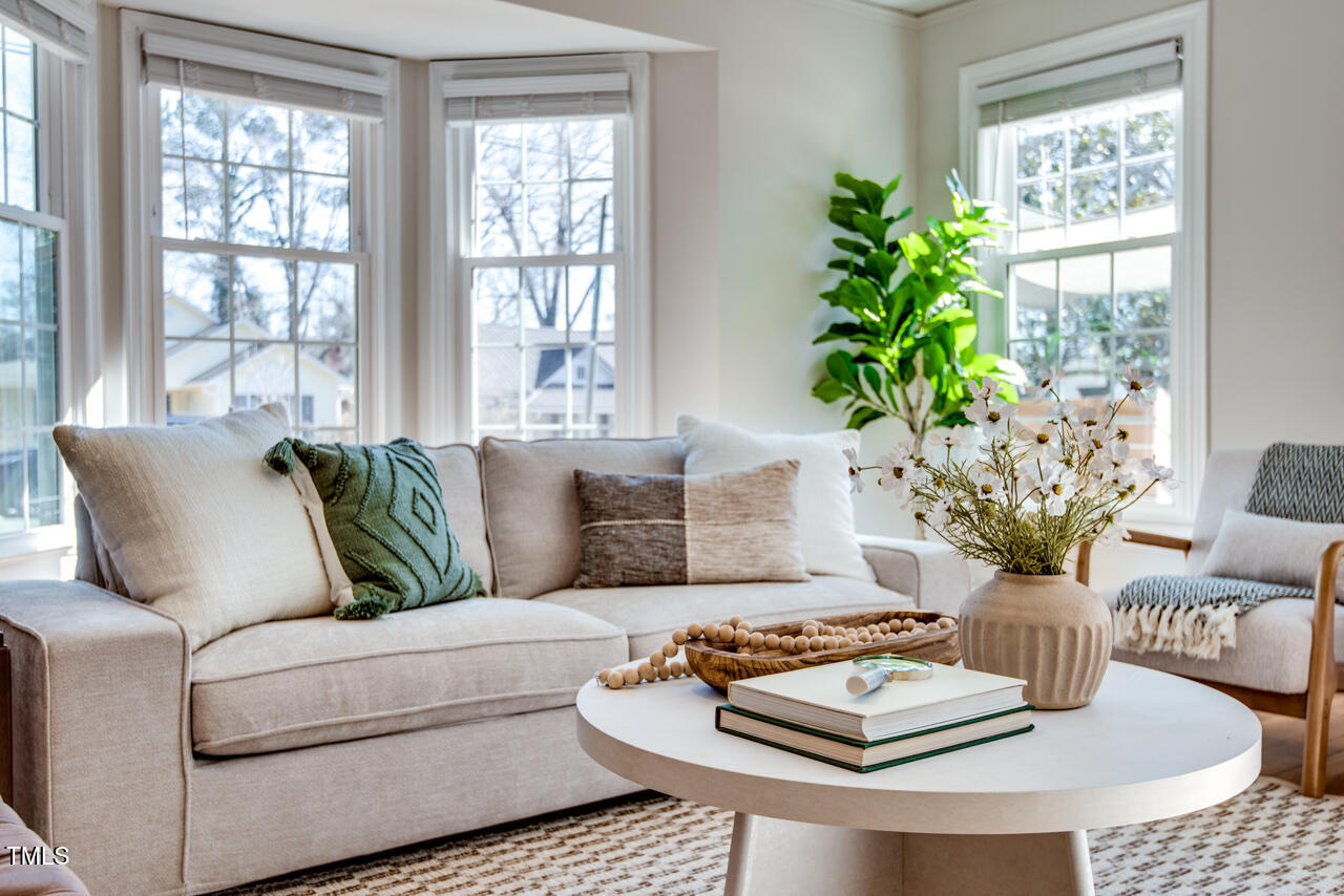 2419 Highland Avenue