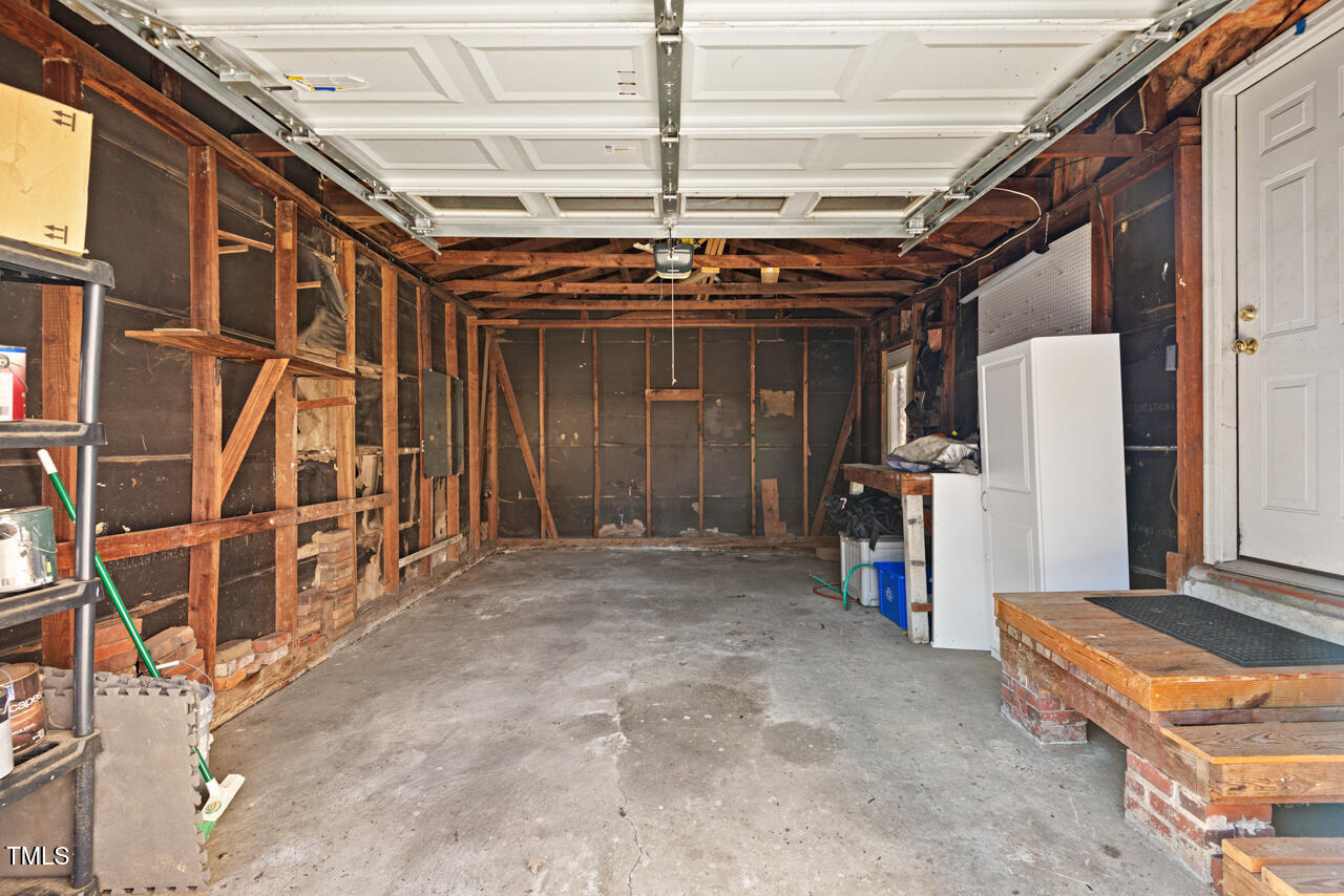 2419 Highland Avenue