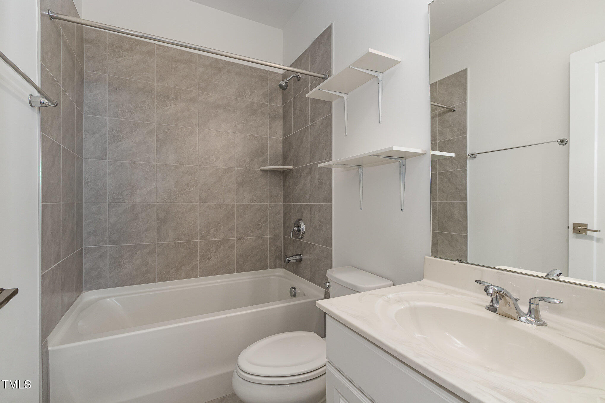 10310 Sablewood Drive # 108