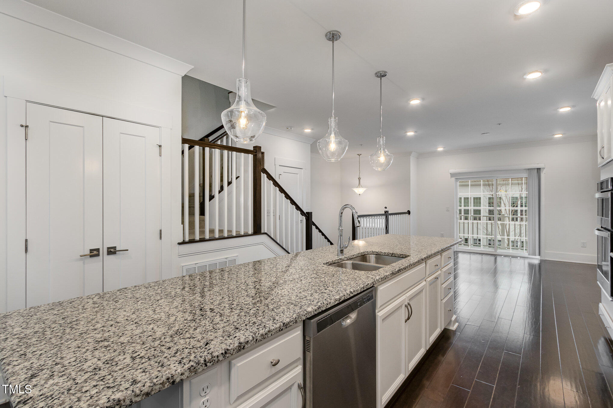 10310 Sablewood Drive # 108