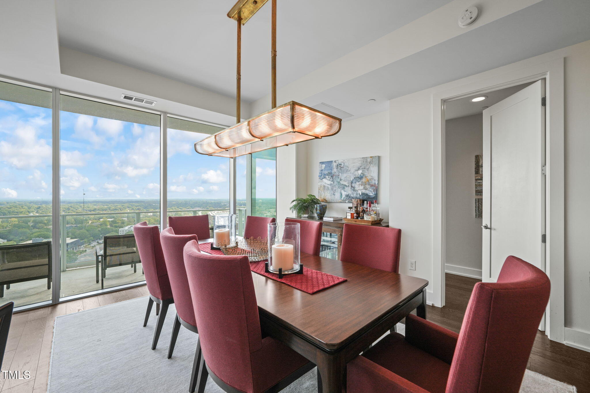 110 N Corcoran Street # 2304