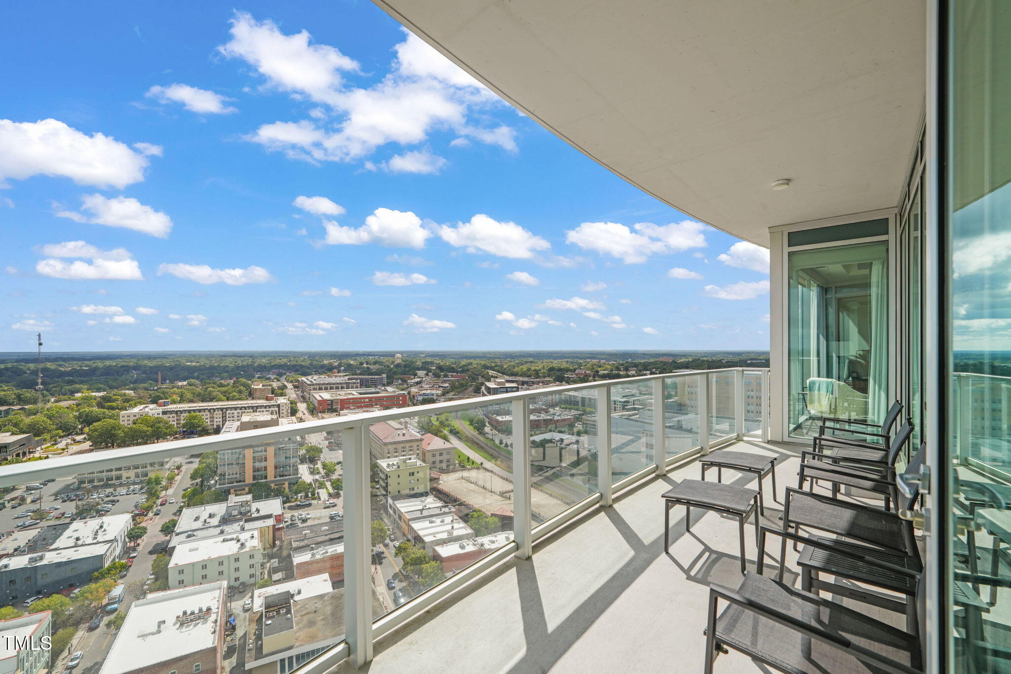 110 N Corcoran Street # 2304