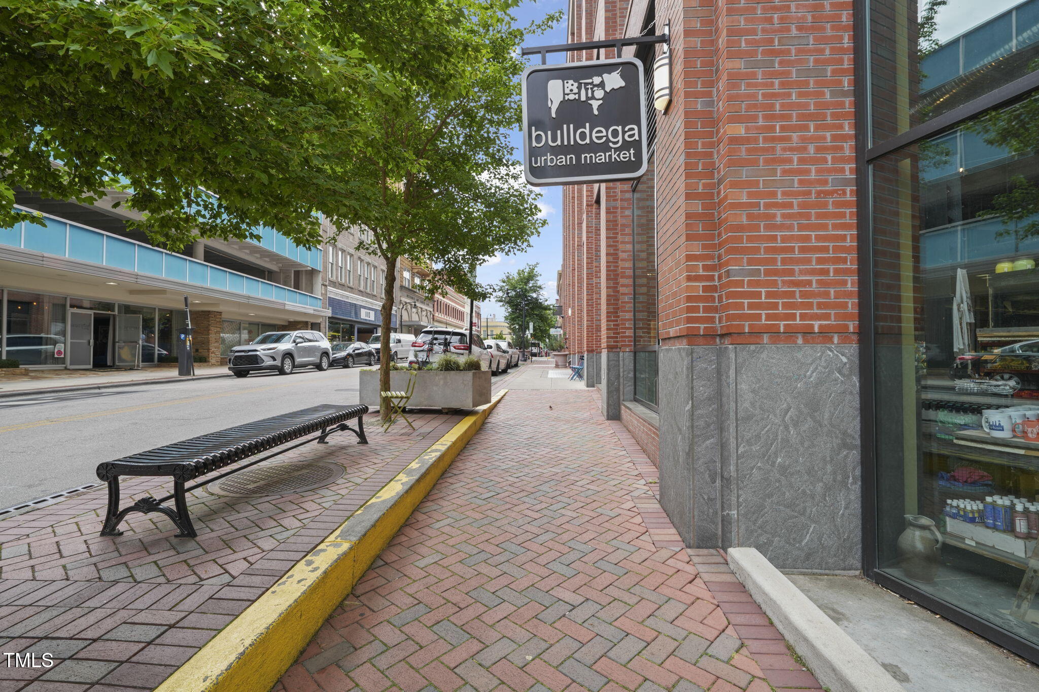 110 N Corcoran Street # 2304