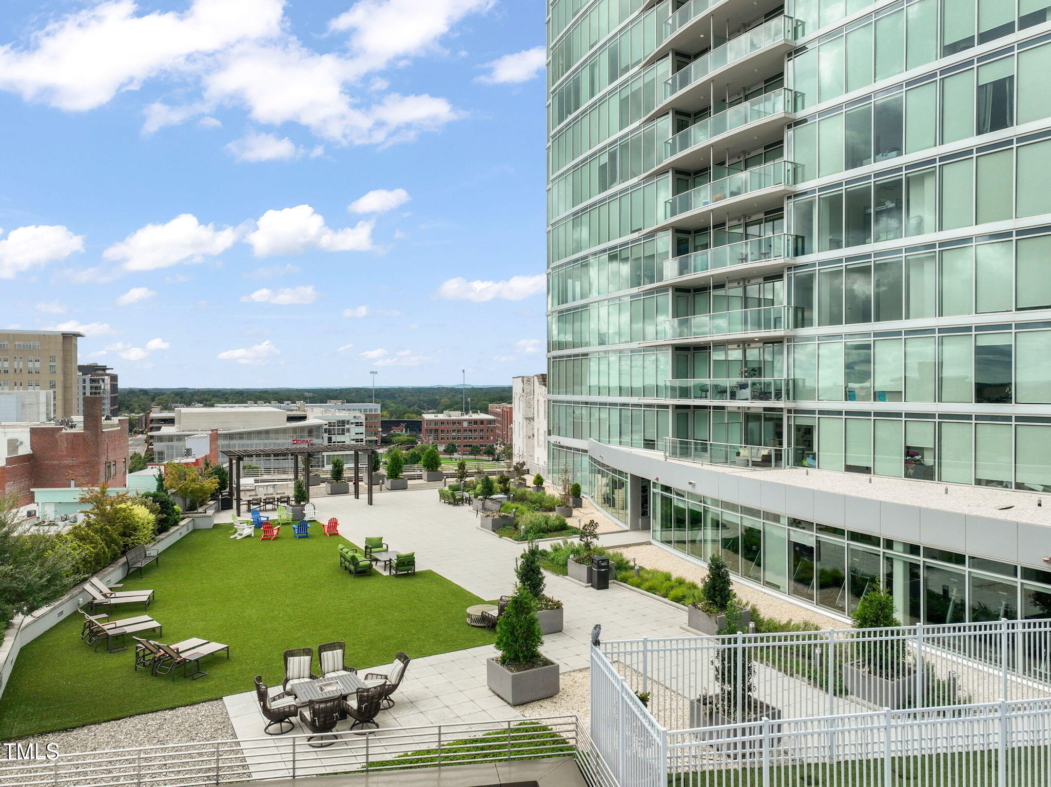 110 N Corcoran Street # 2304