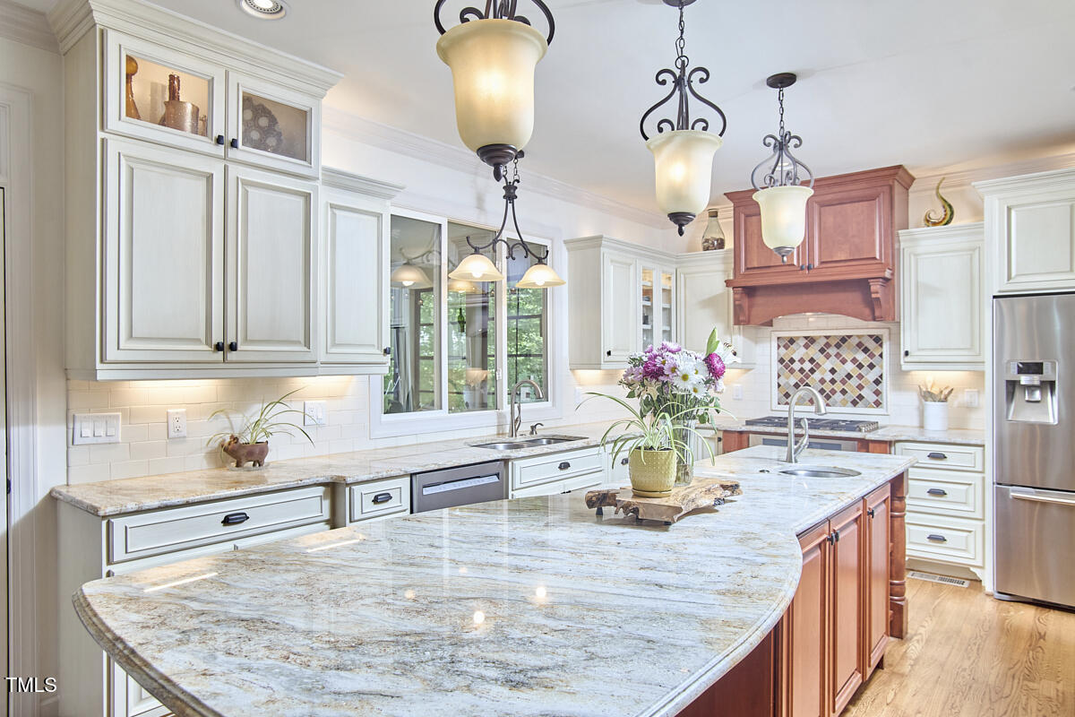 407 Crickentree Drive