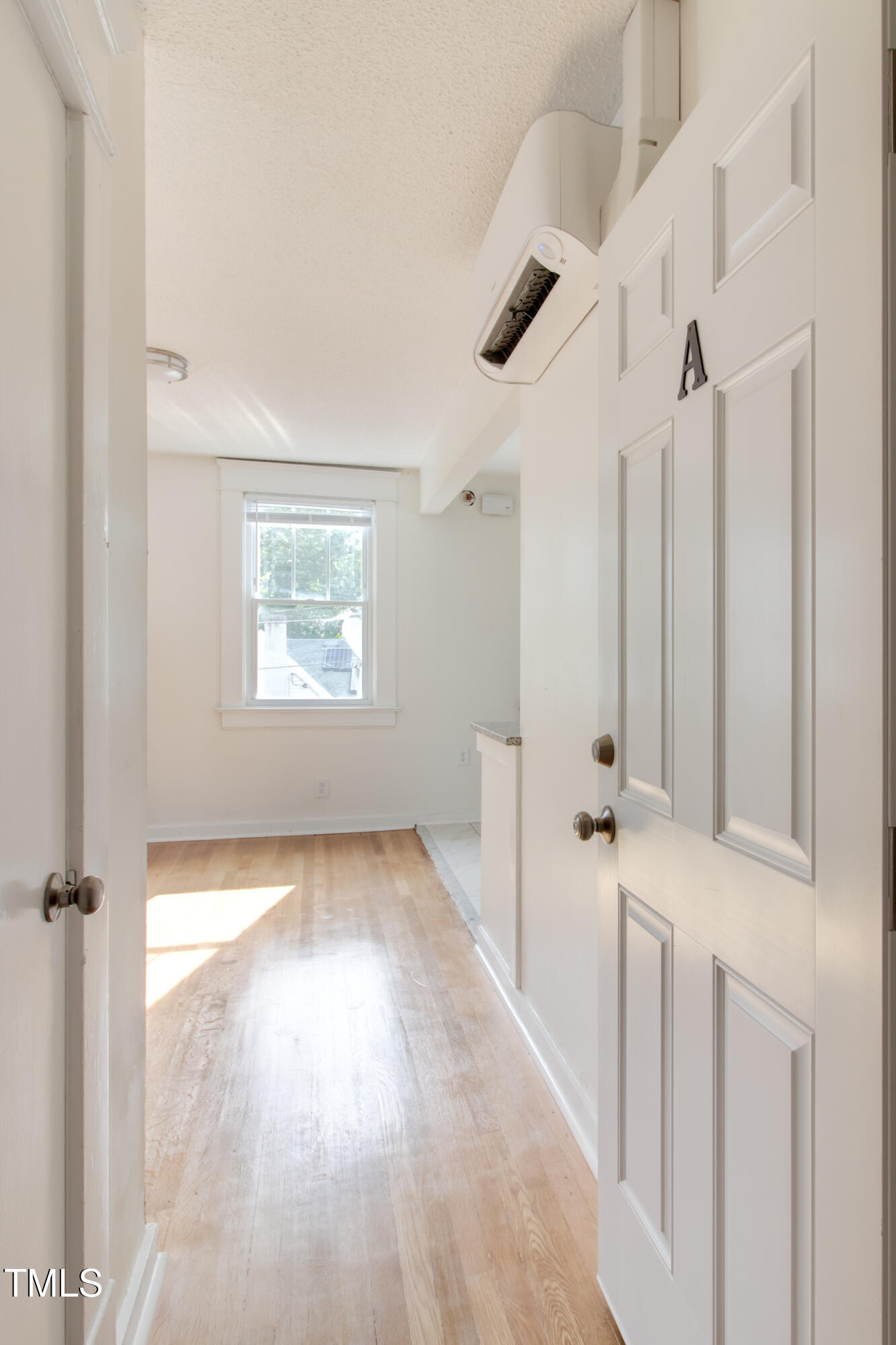 201 W Trinity Avenue