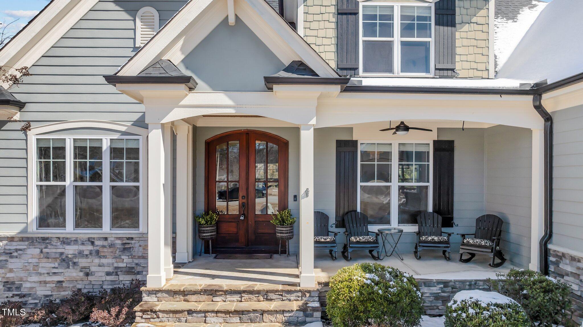 8528 Mangum Hollow Drive