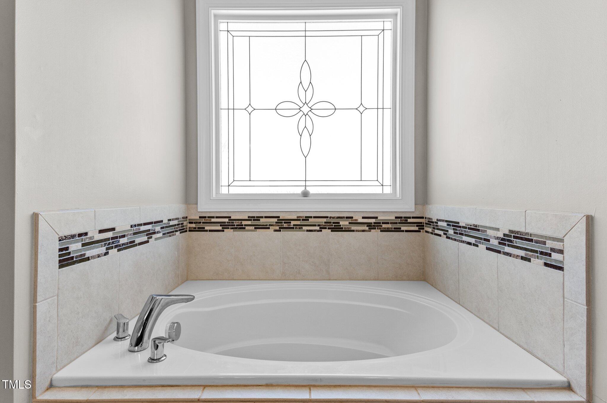 8528 Mangum Hollow Drive