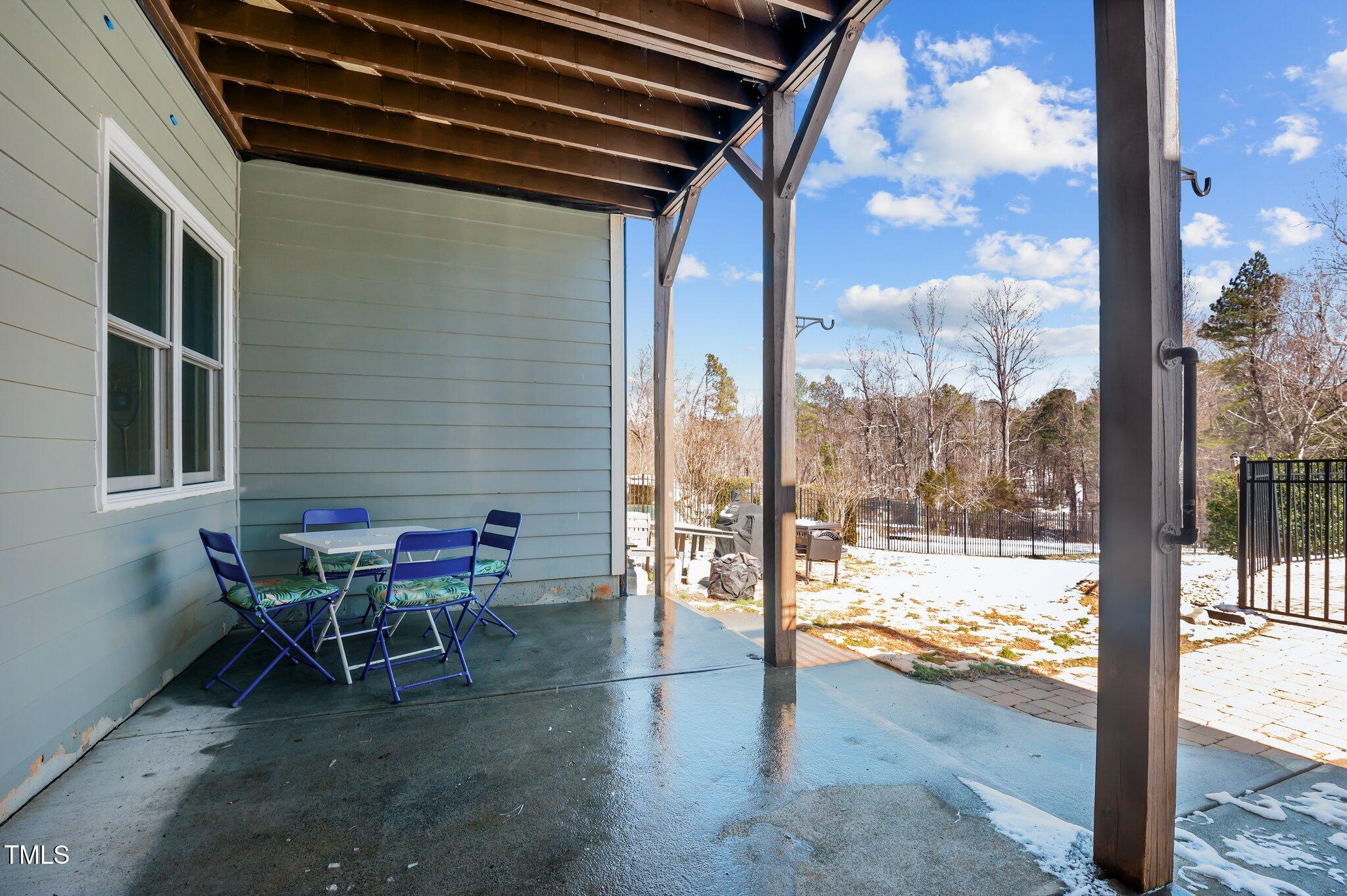 8528 Mangum Hollow Drive