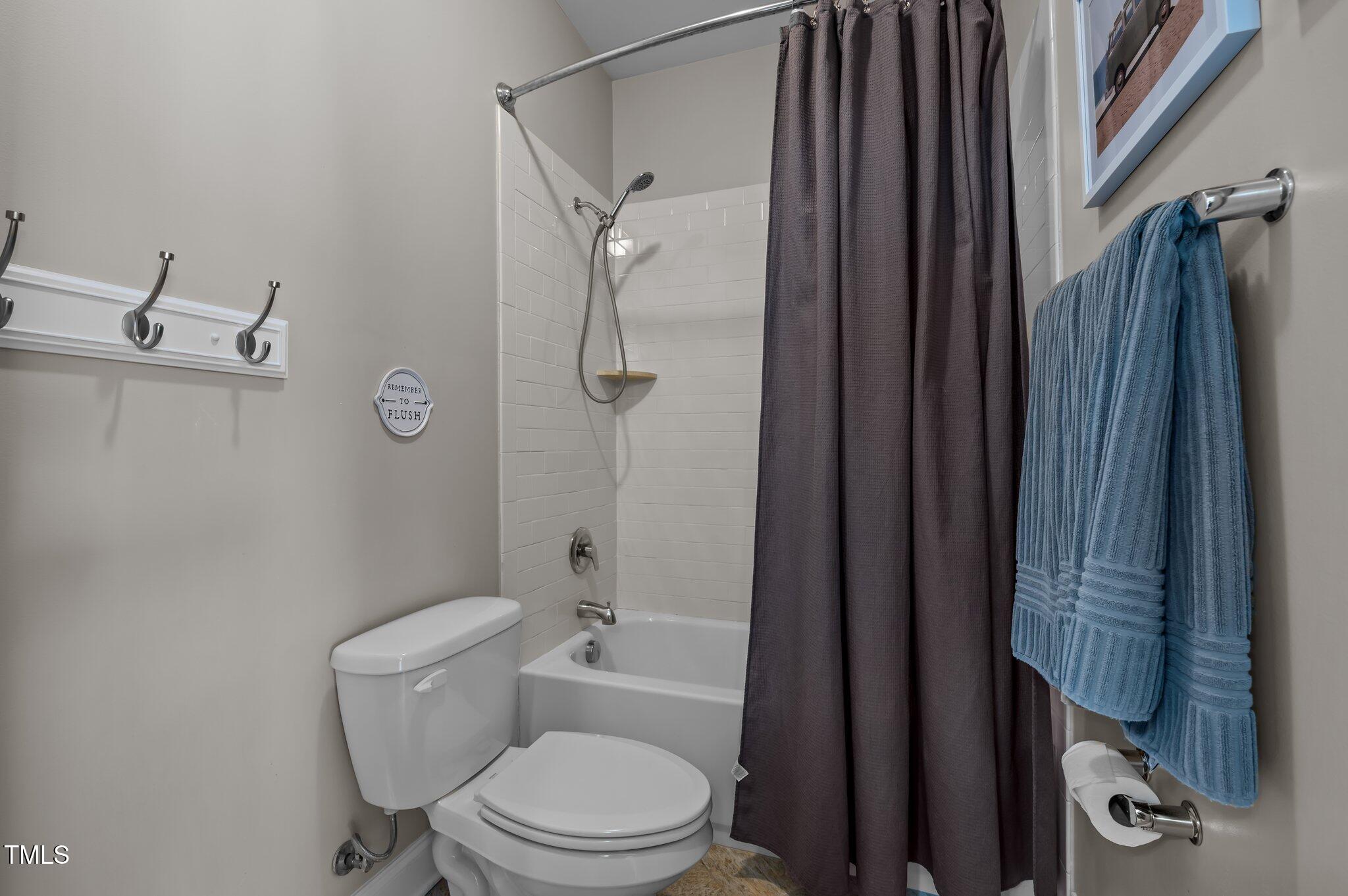 8528 Mangum Hollow Drive