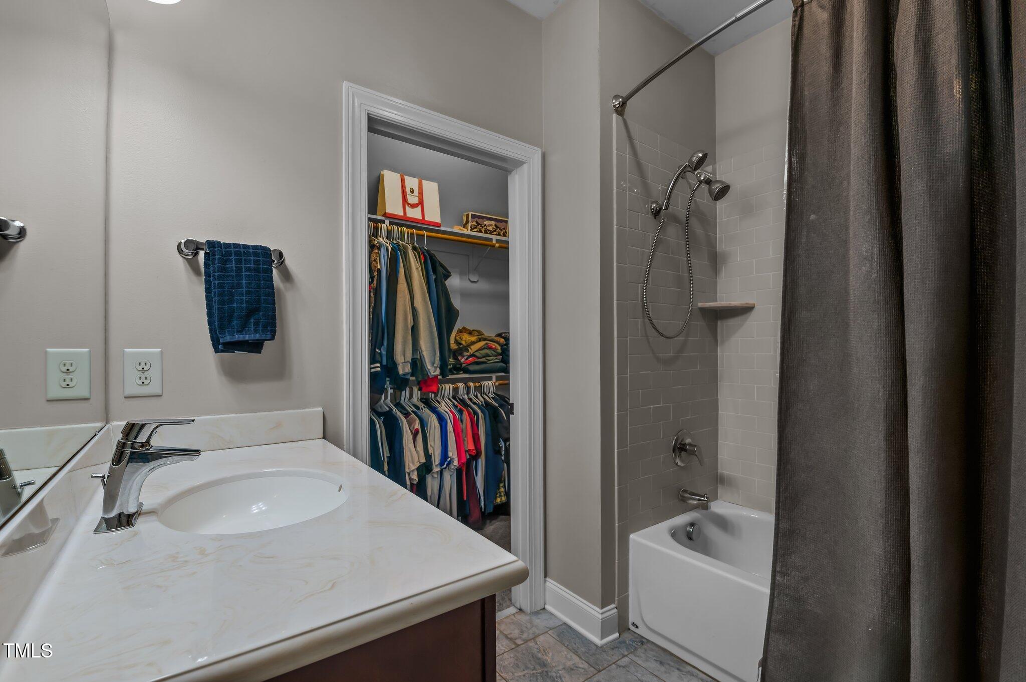 8528 Mangum Hollow Drive