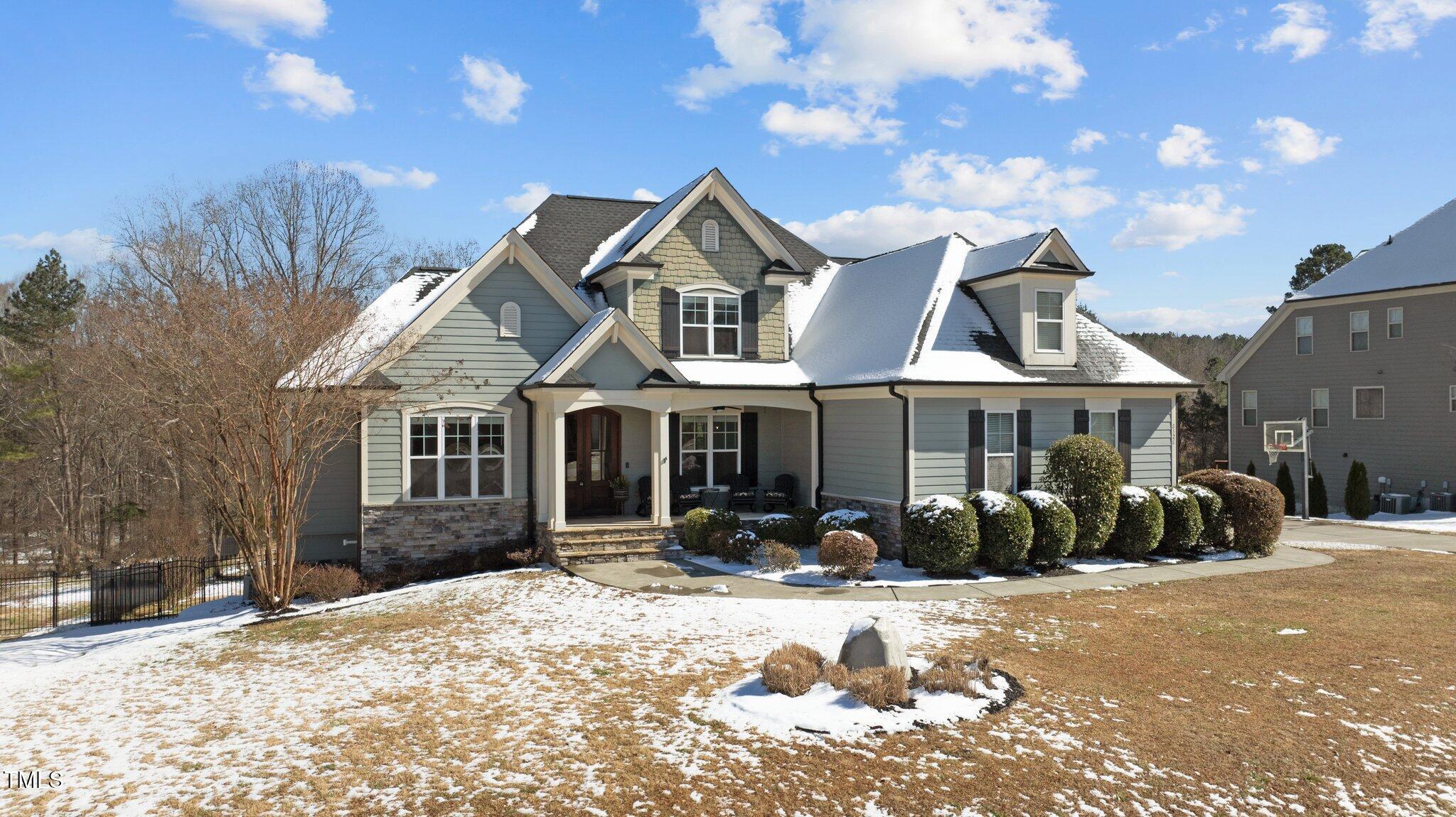 8528 Mangum Hollow Drive