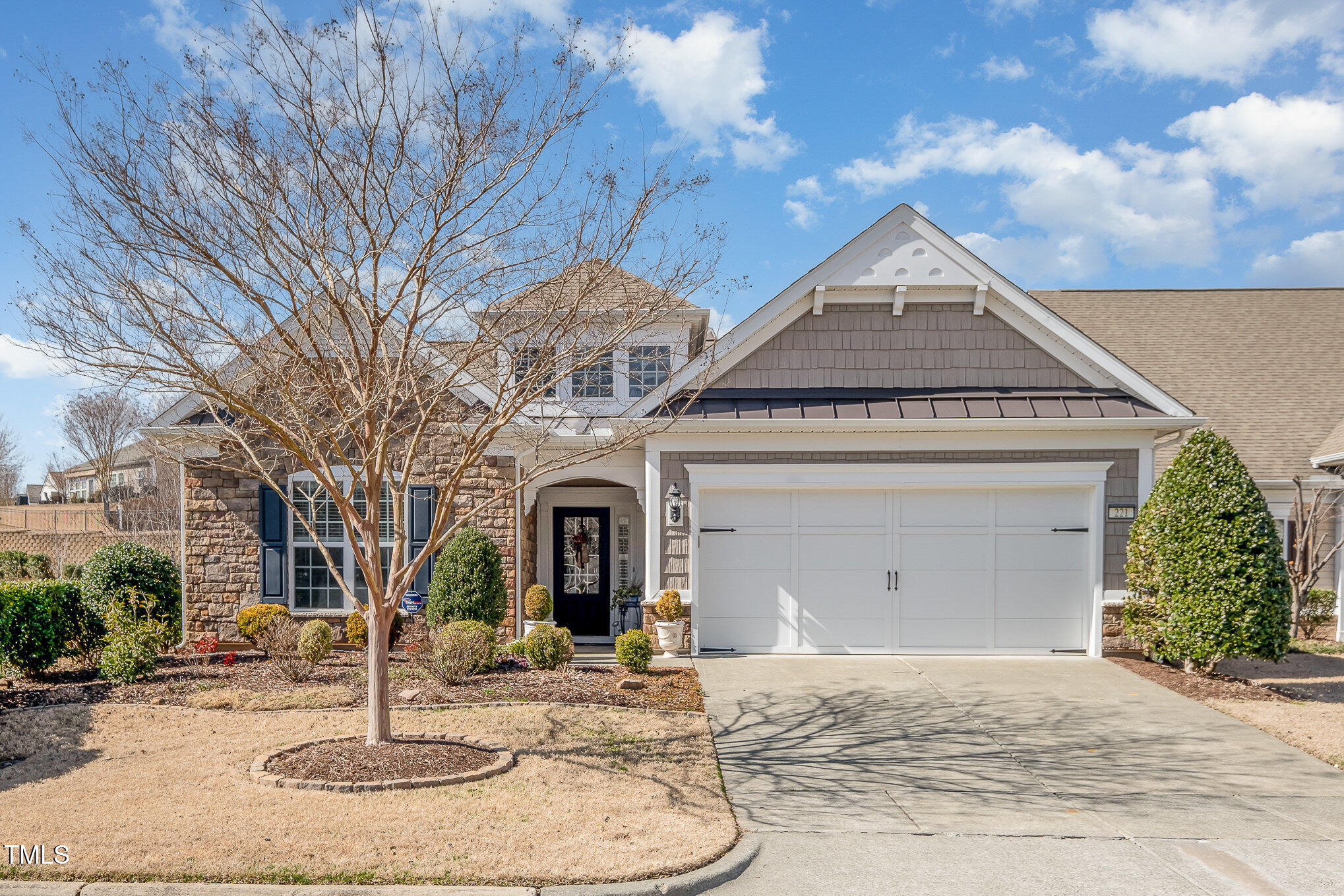 221 Elverson Place